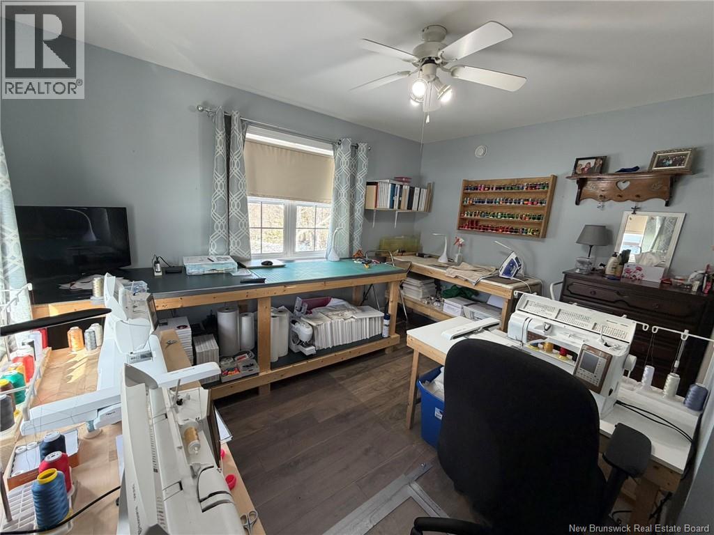 17 SHEPODY CRESCENT - 21