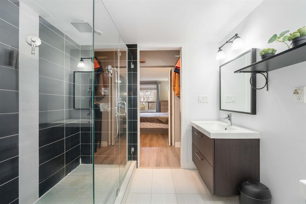 205 1473 BLACKWOOD STREET, White Rock