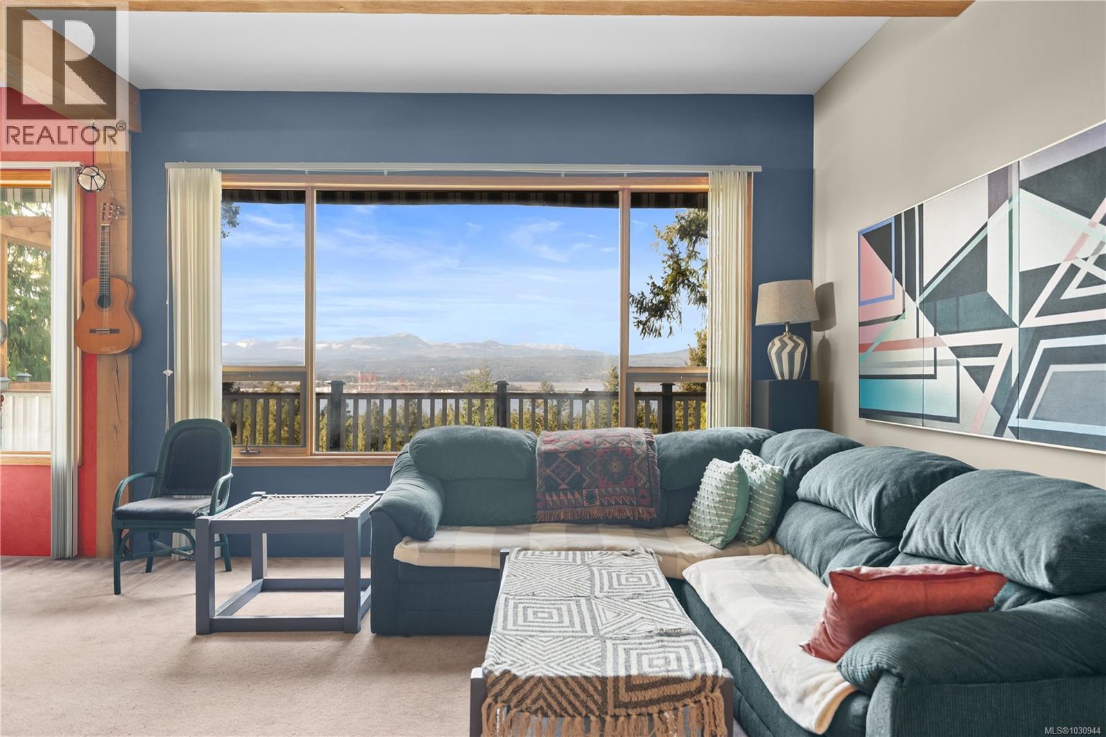 1059 Pat Burns Ave, Gabriola Island