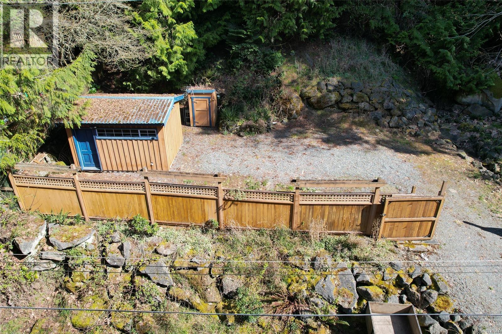 1059 Pat Burns Ave, Gabriola Island