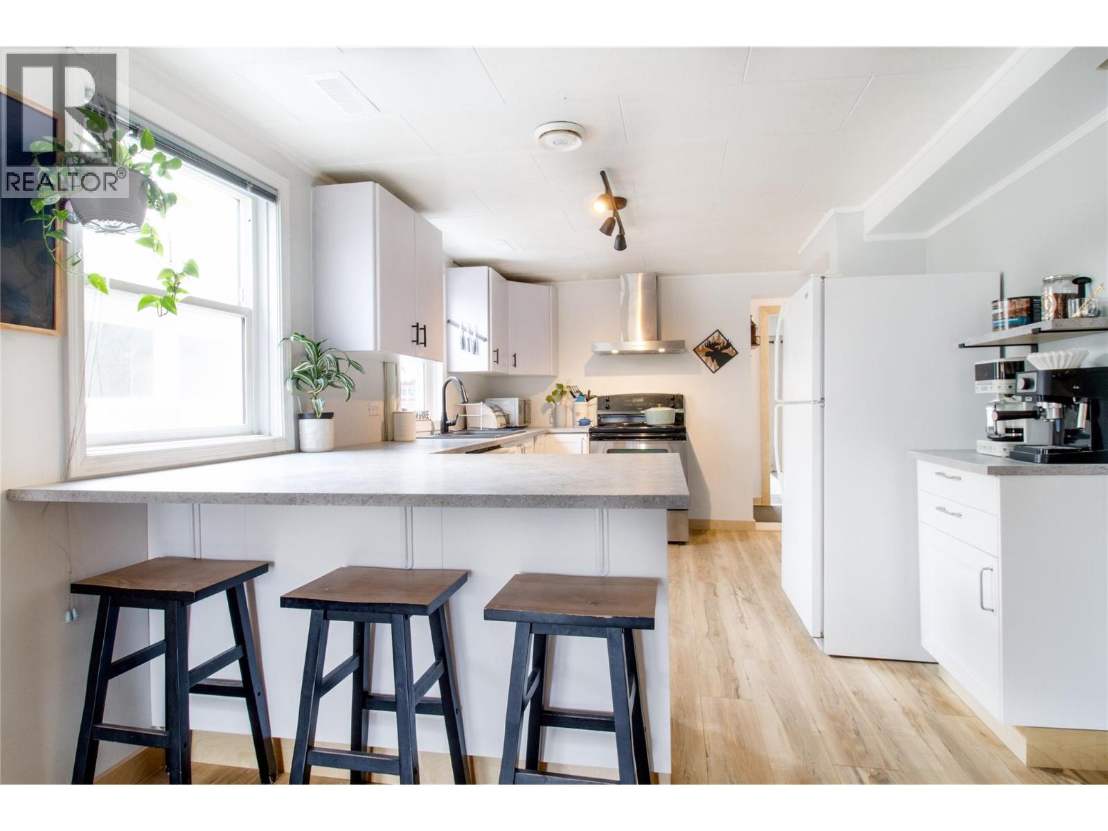  509 Eighth Street East, Revelstoke