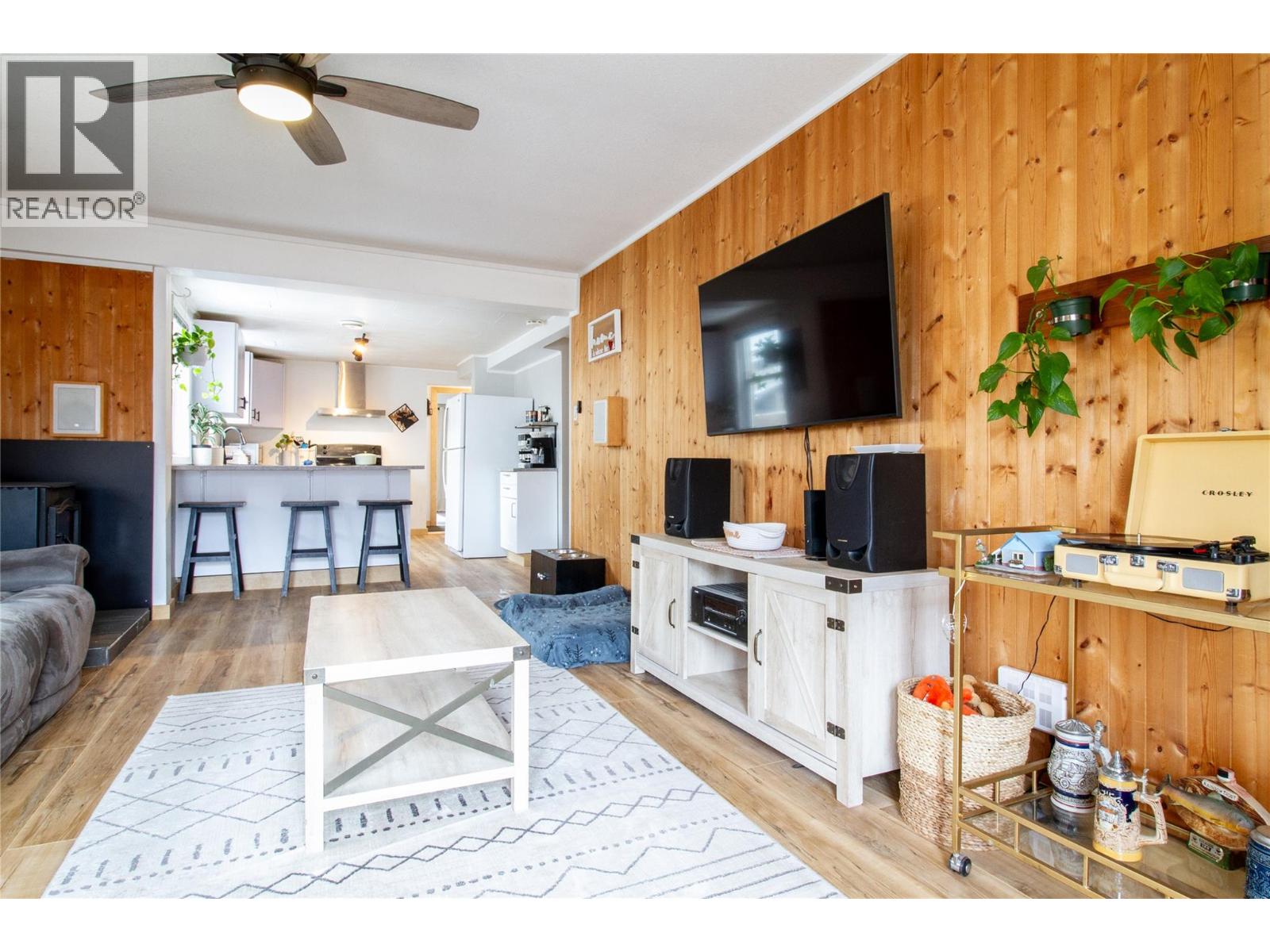  509 Eighth Street East, Revelstoke