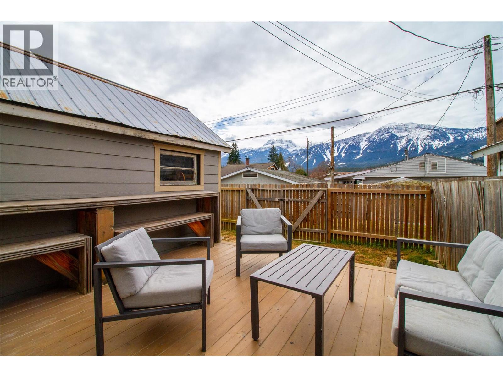  509 Eighth Street East, Revelstoke