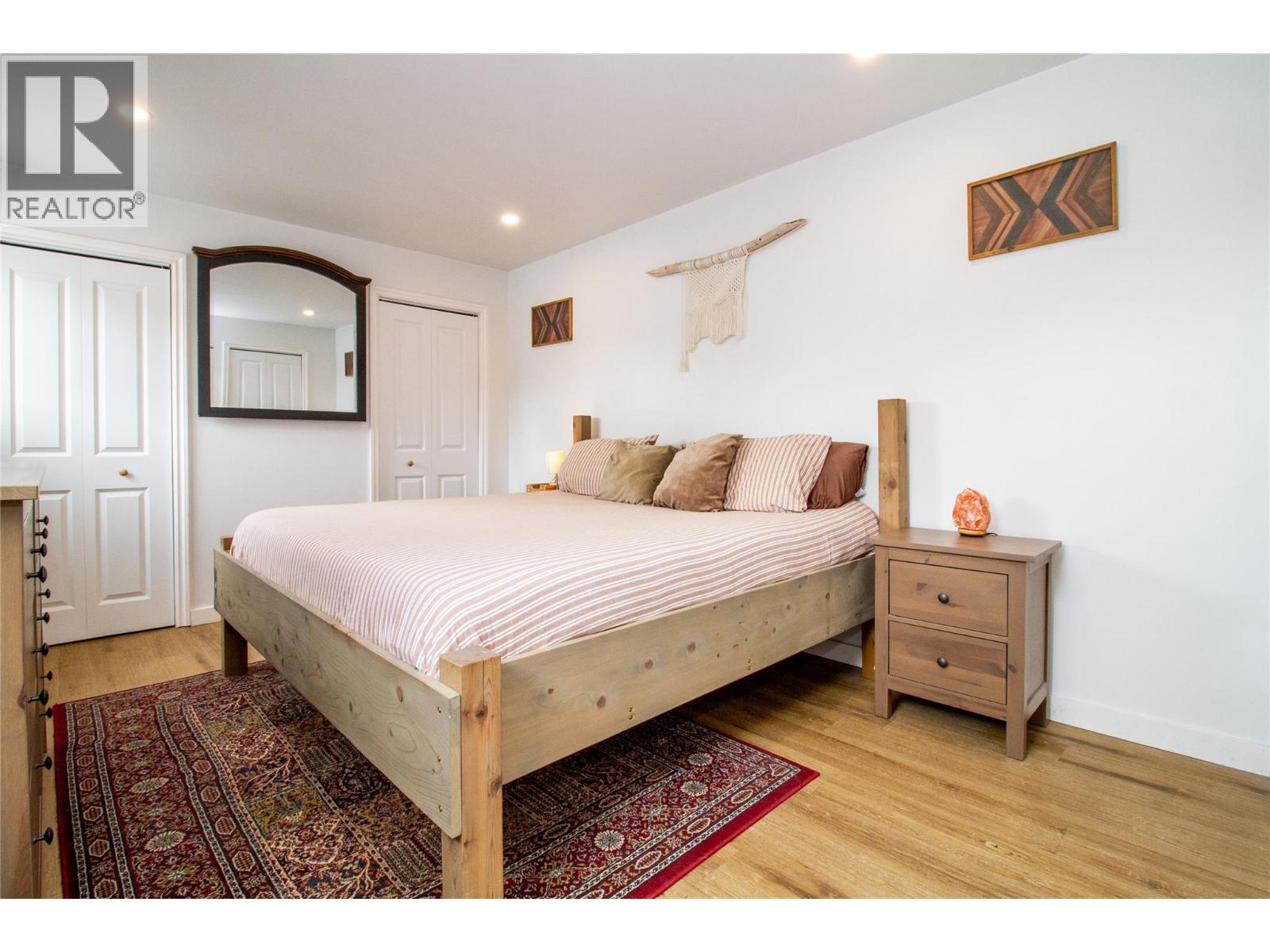  509 Eighth Street East, Revelstoke