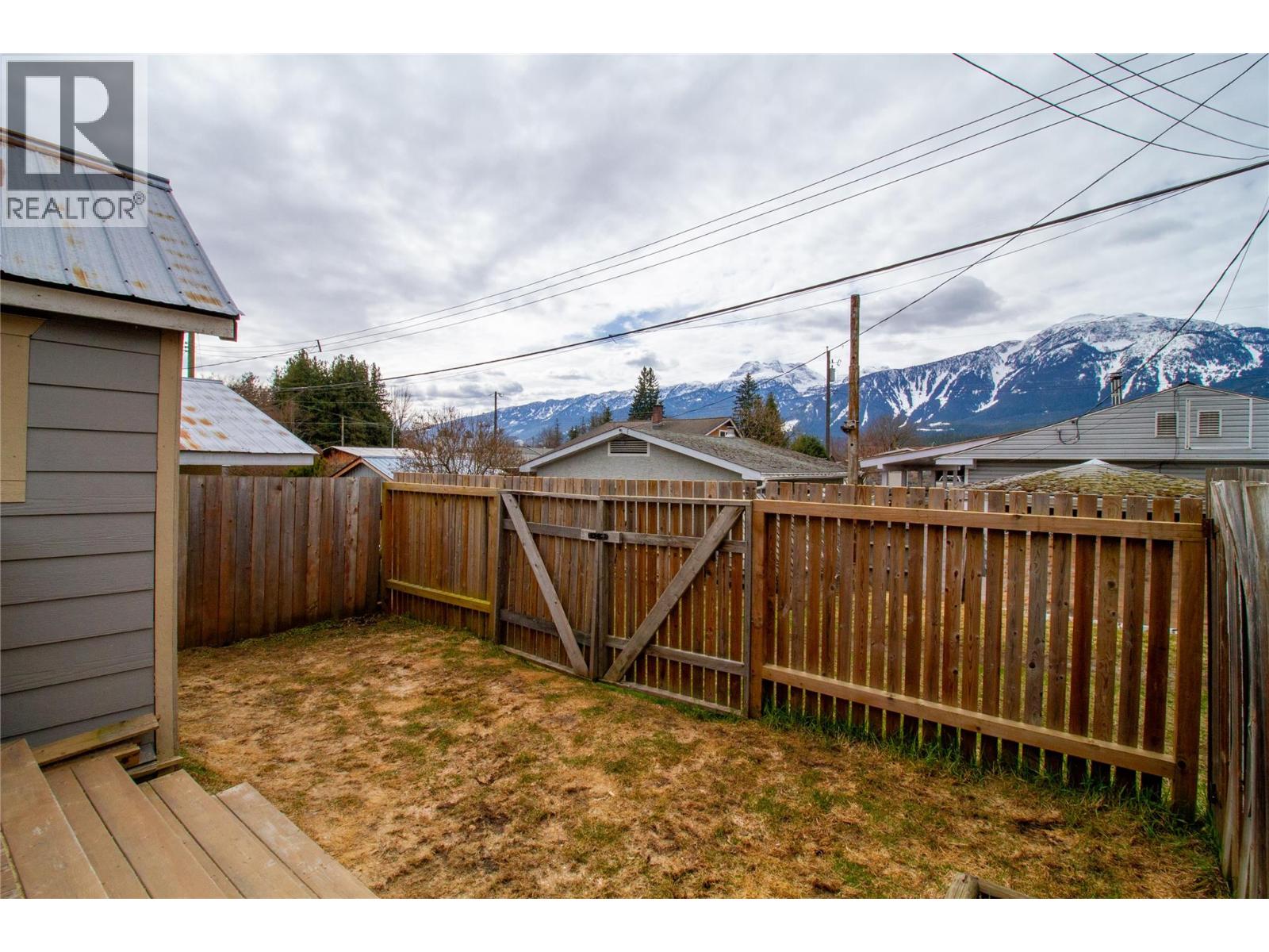  509 Eighth Street East, Revelstoke