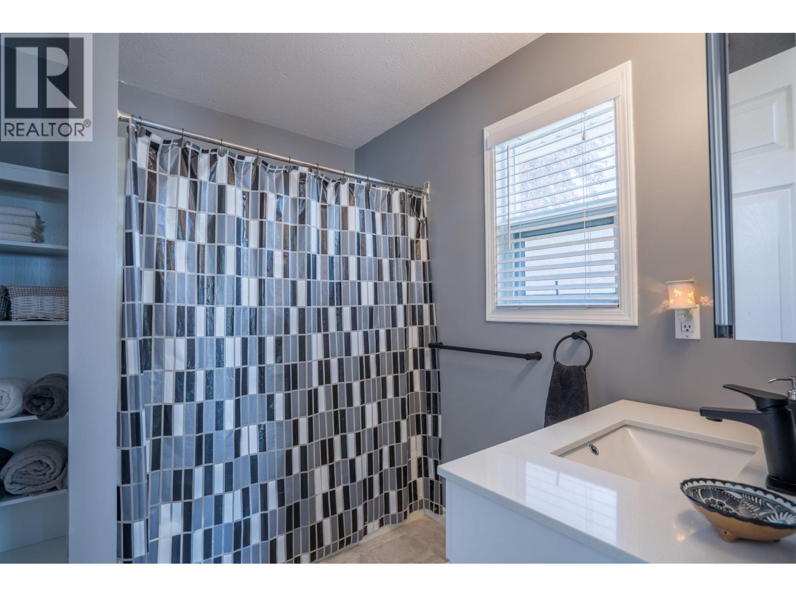 3327 WESTWOOD DRIVE, Prince George