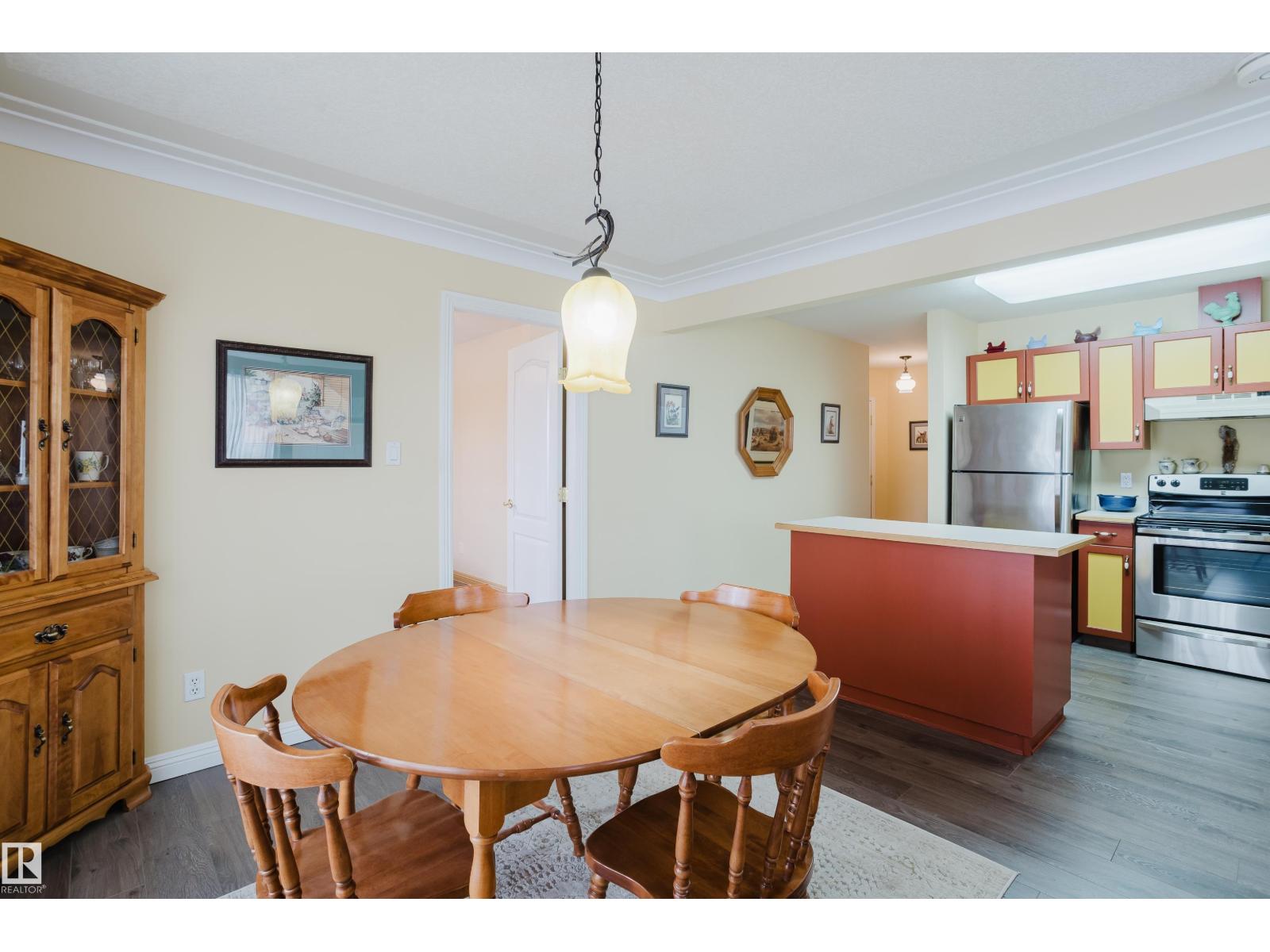 #25 9926 80 AV NW, Edmonton