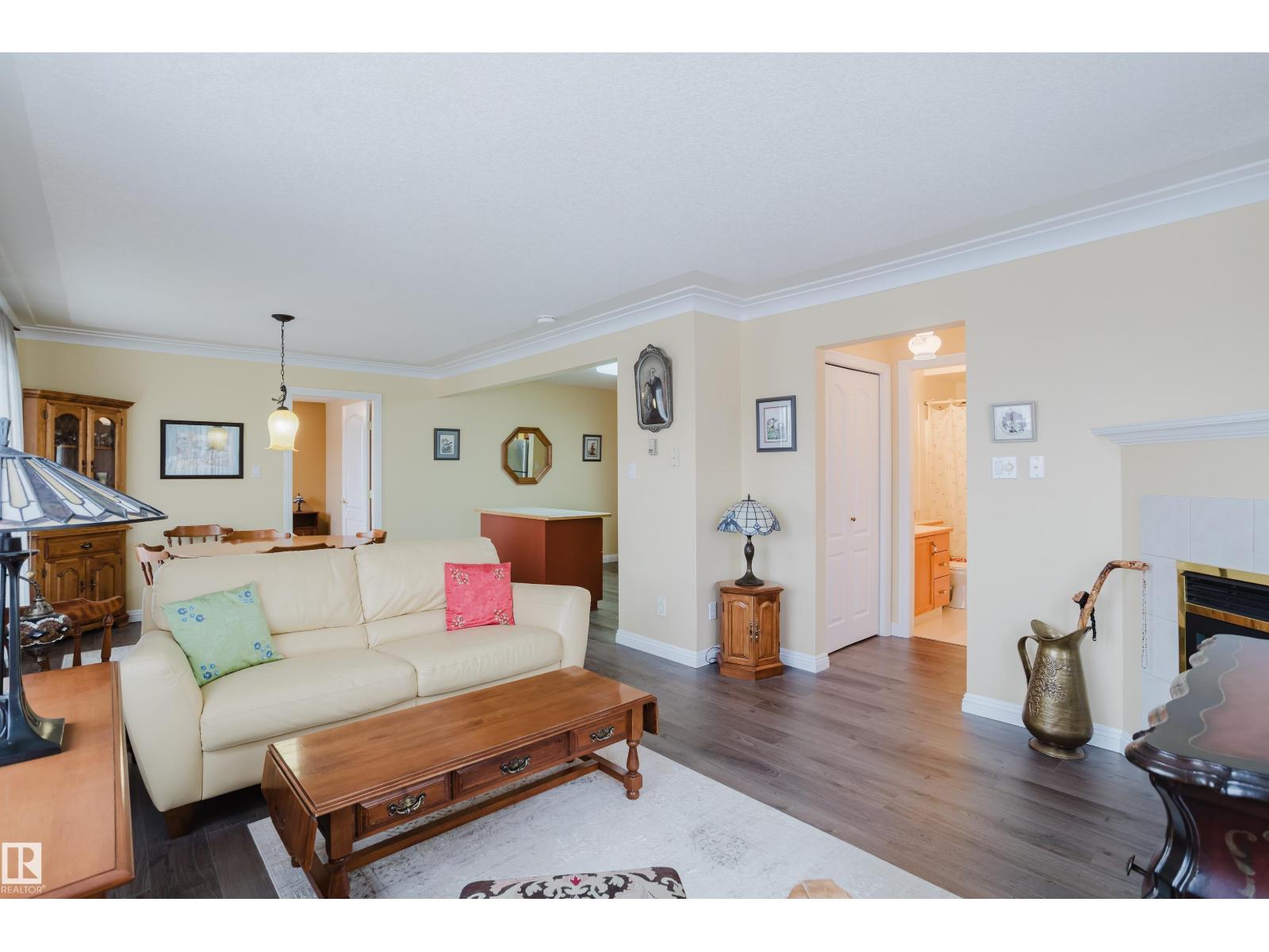 #25 9926 80 AV NW, Edmonton