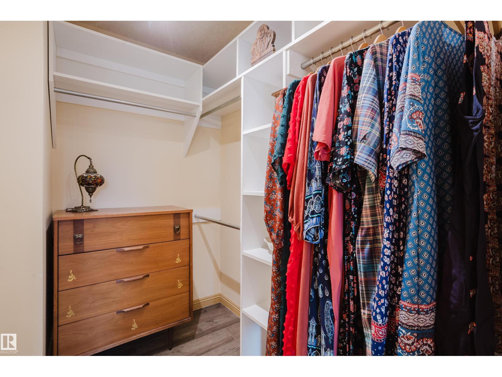 #25 9926 80 AV NW, Edmonton