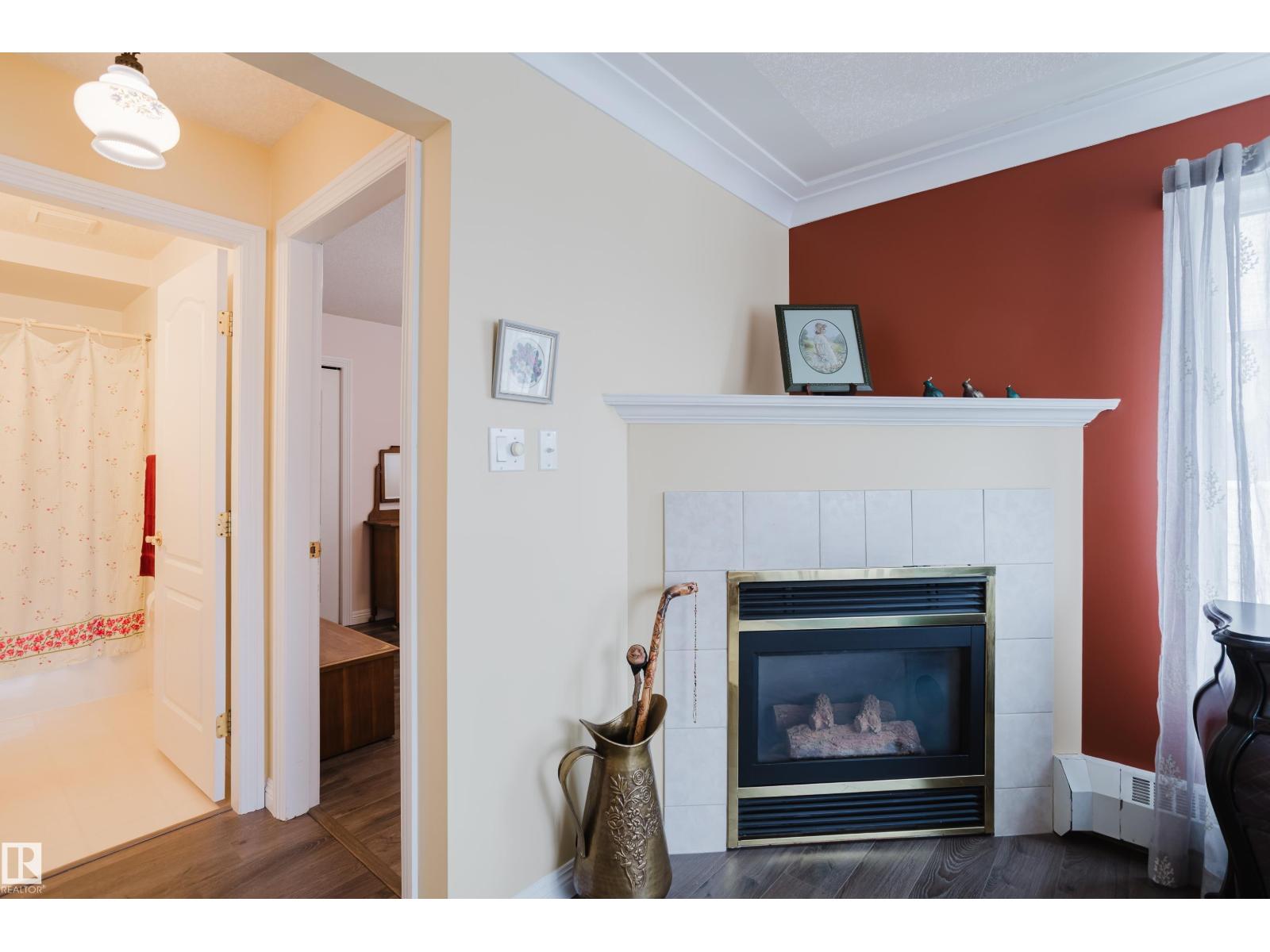 #25 9926 80 AV NW, Edmonton