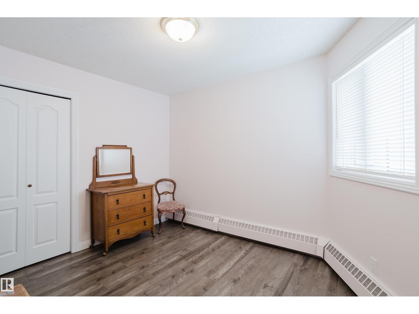 #25 9926 80 AV NW, Edmonton