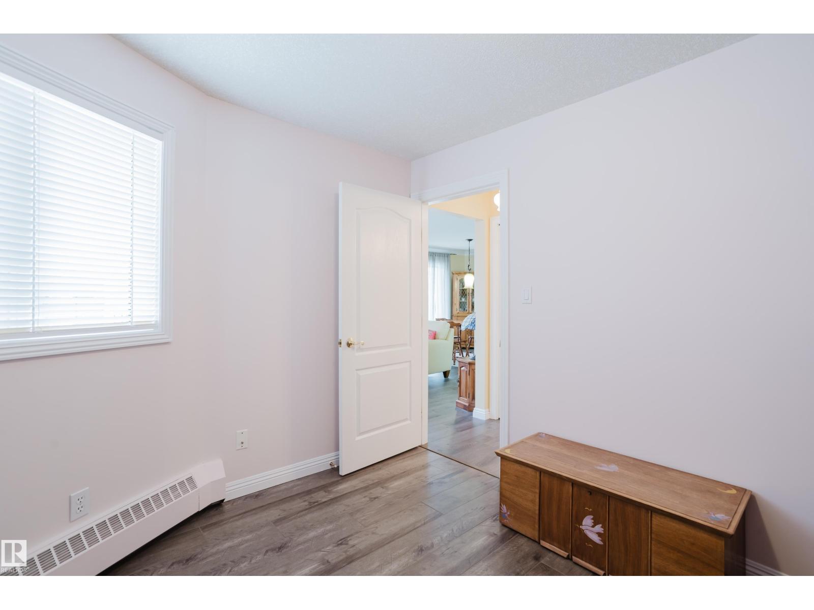 #25 9926 80 AV NW, Edmonton