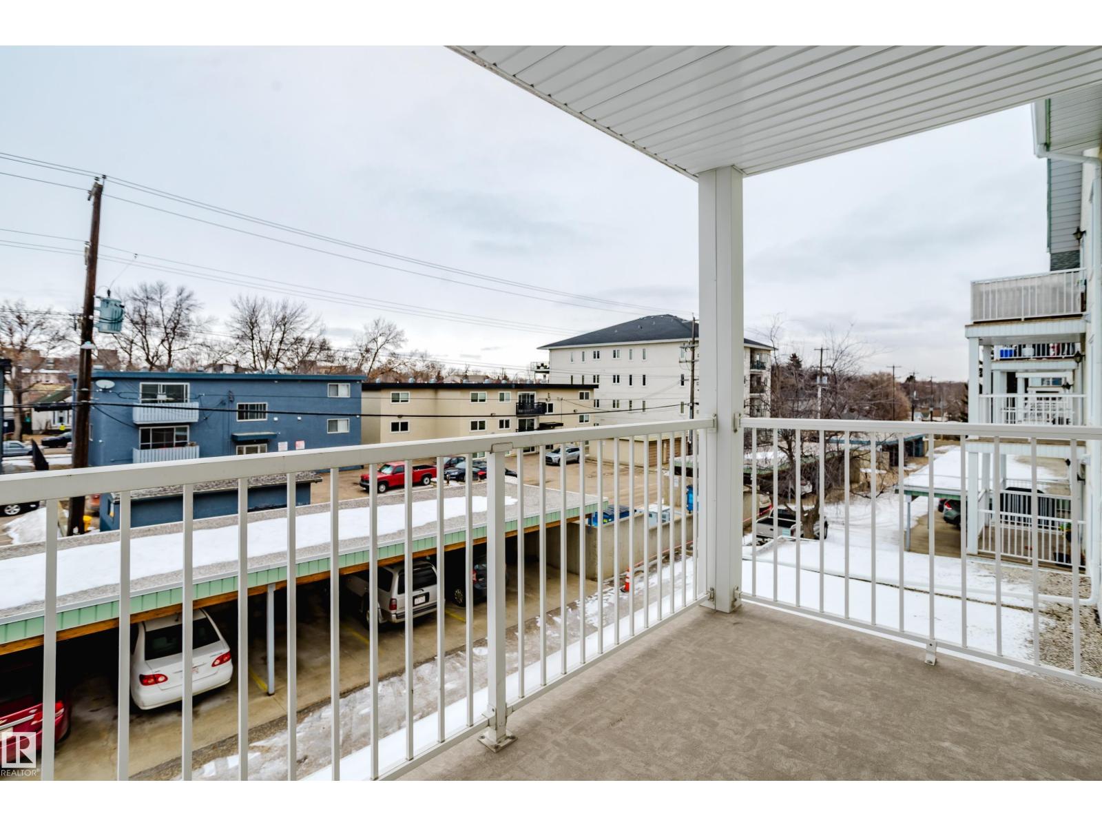 #25 9926 80 AV NW, Edmonton