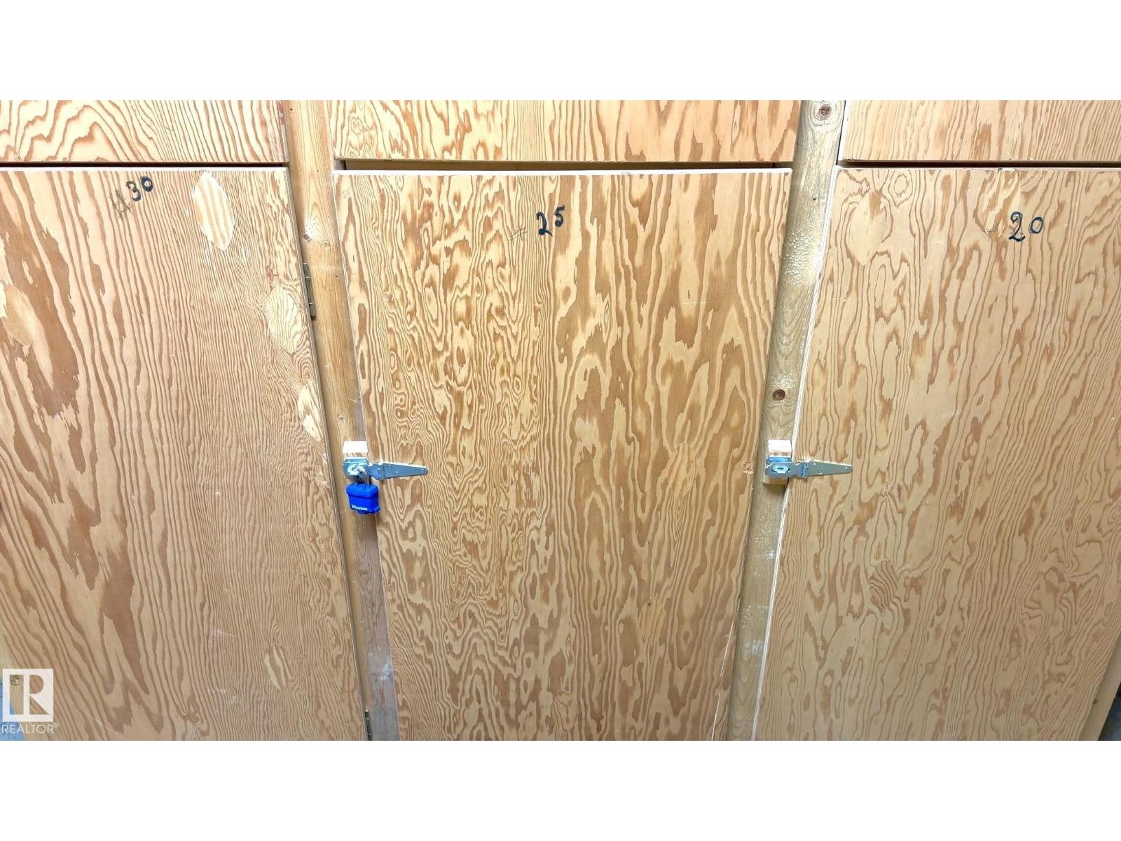 #25 9926 80 AV NW, Edmonton