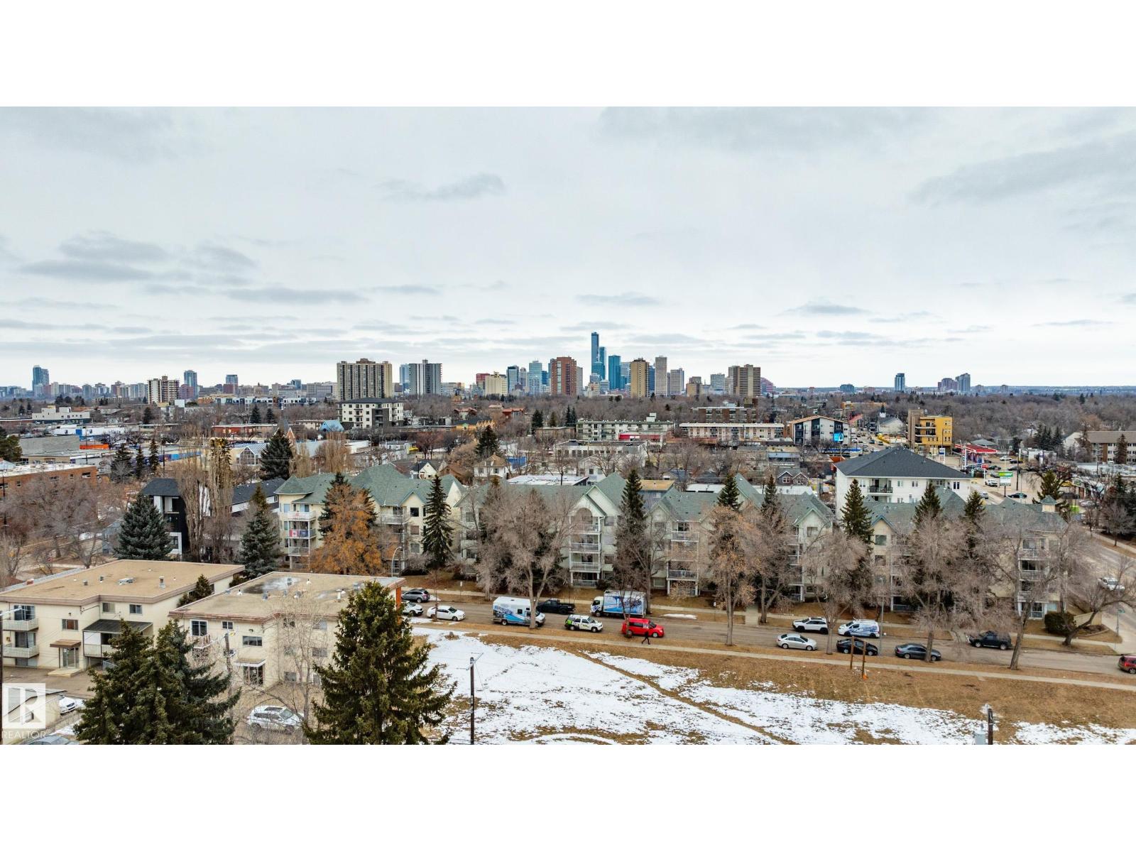 #25 9926 80 AV NW, Edmonton