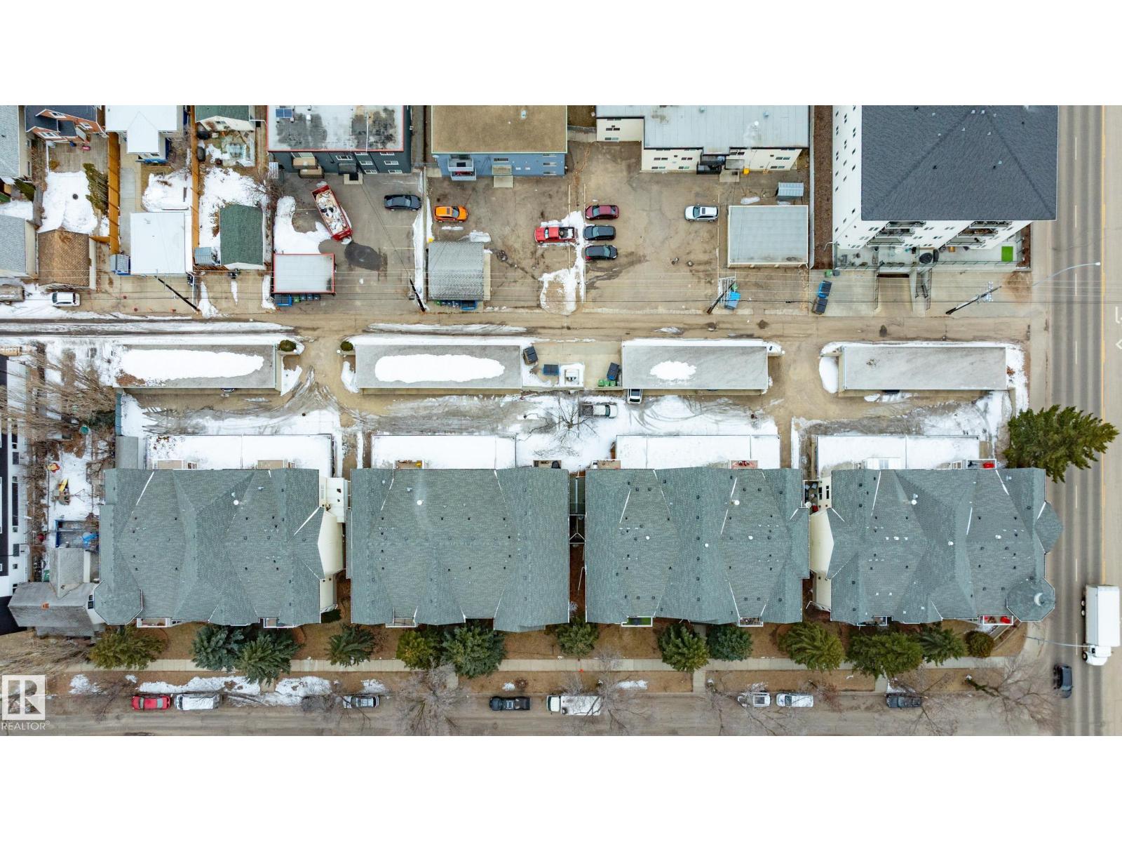 #25 9926 80 AV NW, Edmonton