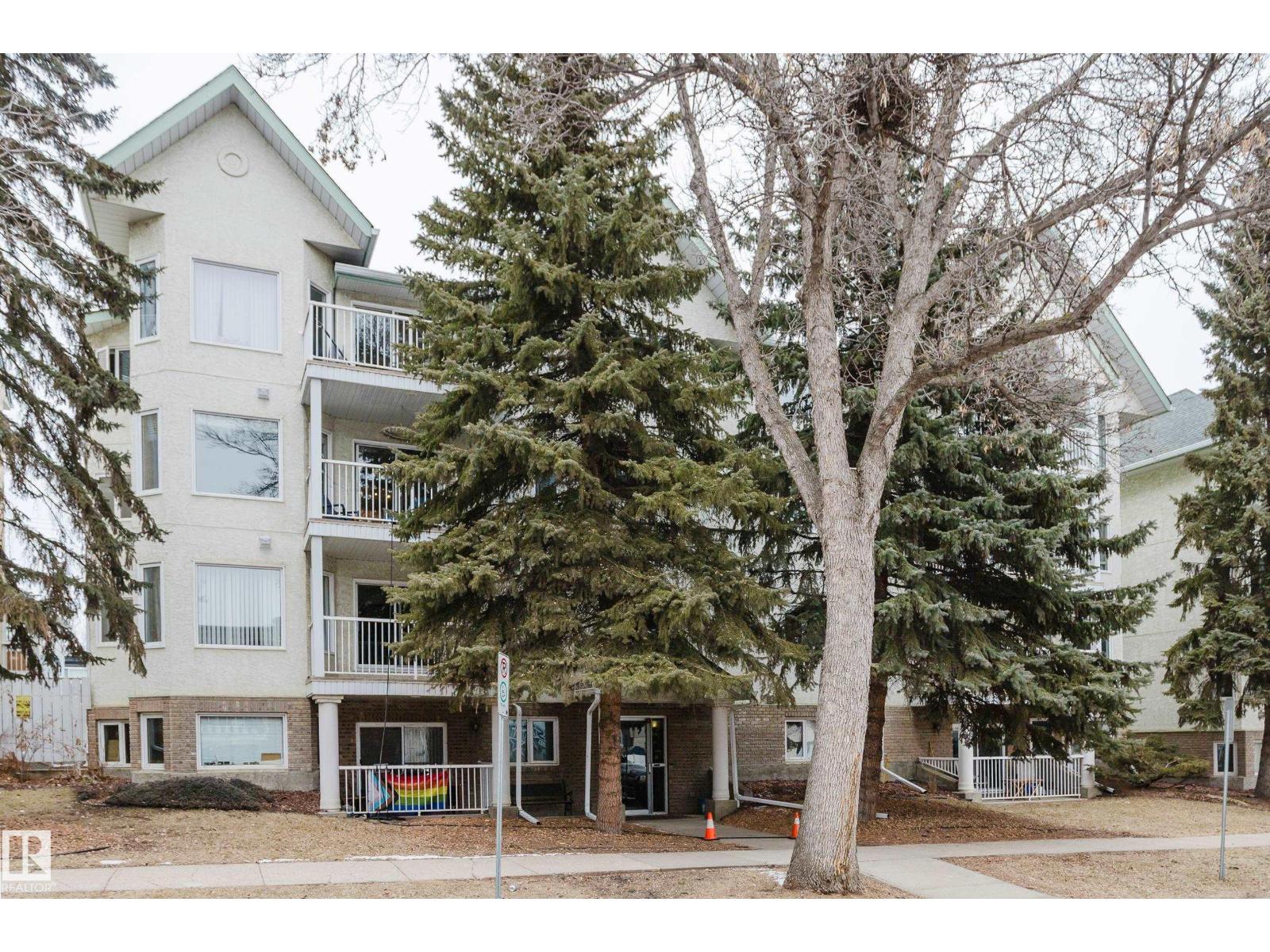 #25 9926 80 AV NW, Edmonton