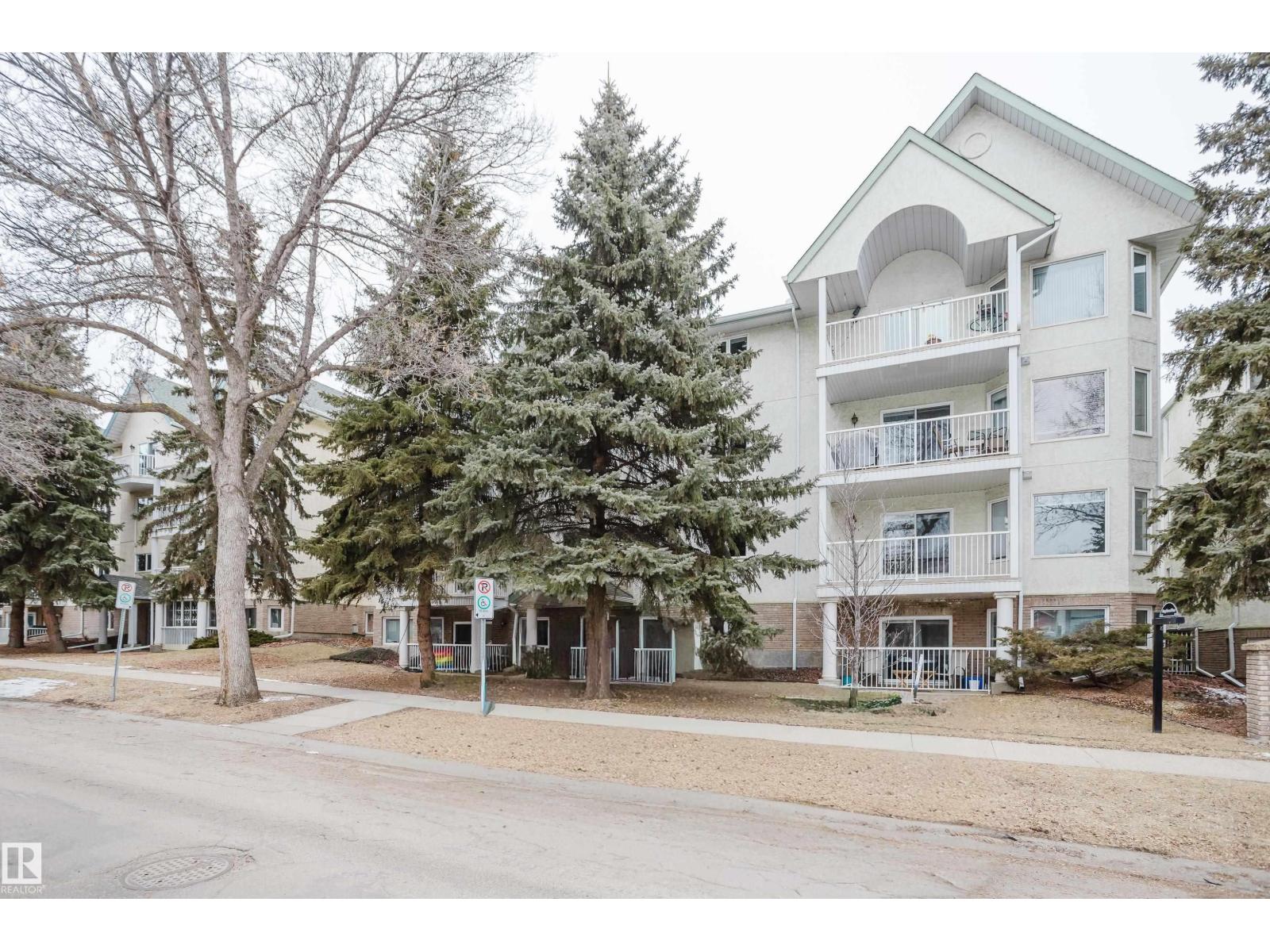 #25 9926 80 AV NW, Edmonton