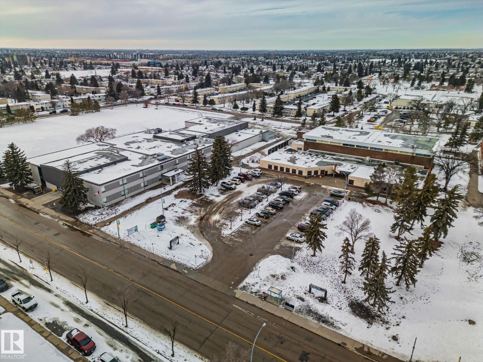 13136 88 ST NW, Edmonton