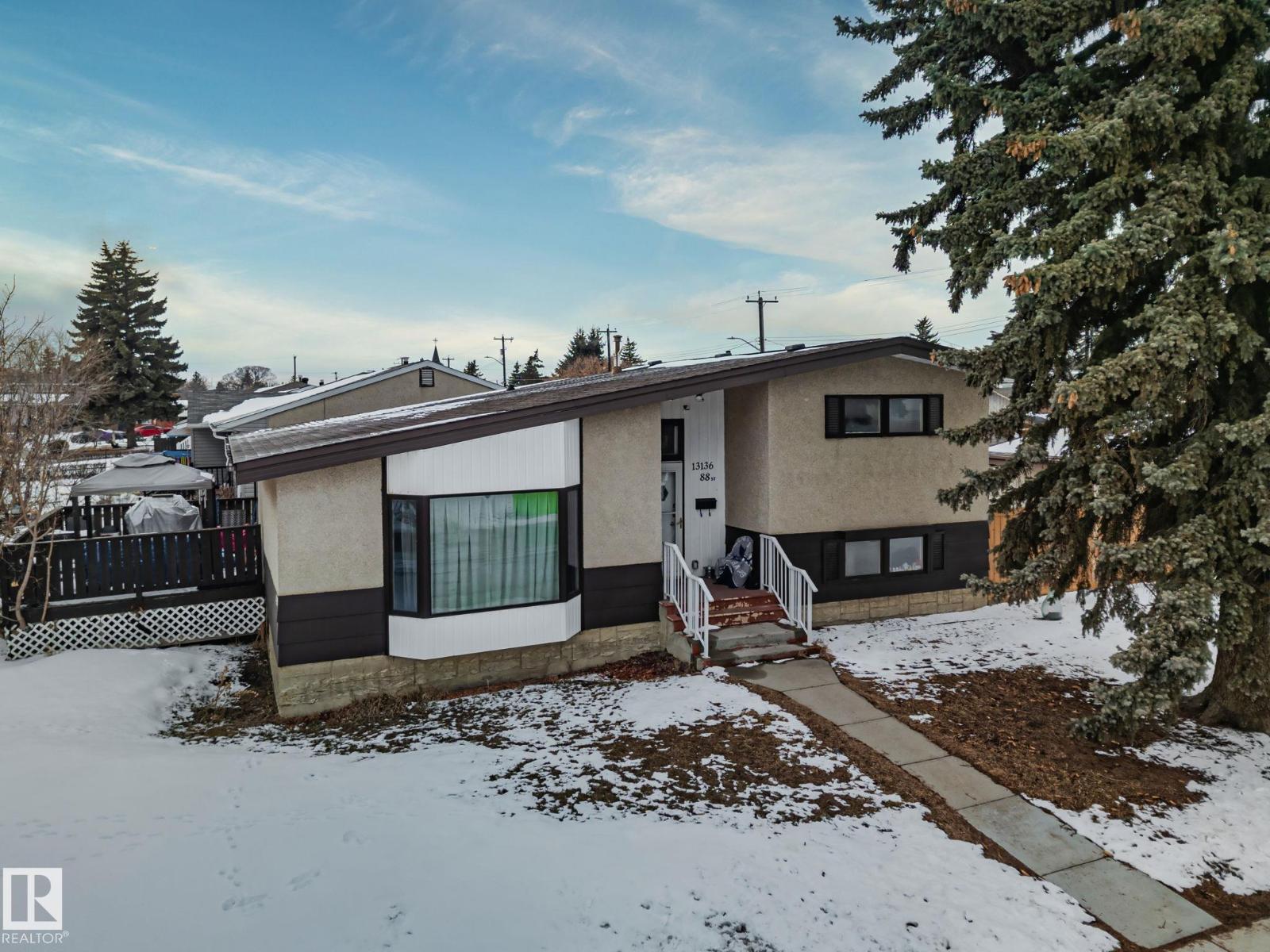 13136 88 ST NW, Edmonton
