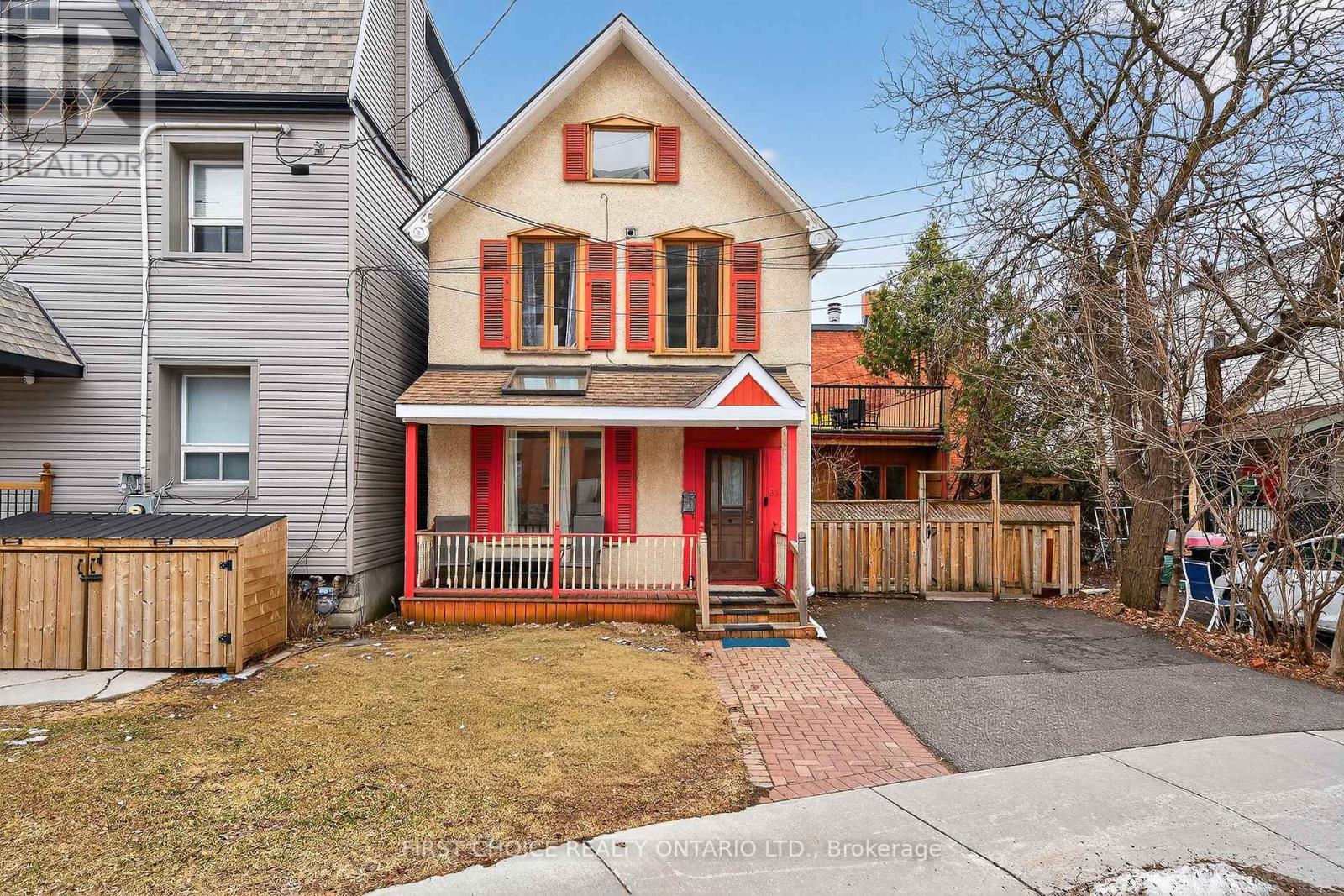 34 GILMOUR STREET — photo 32