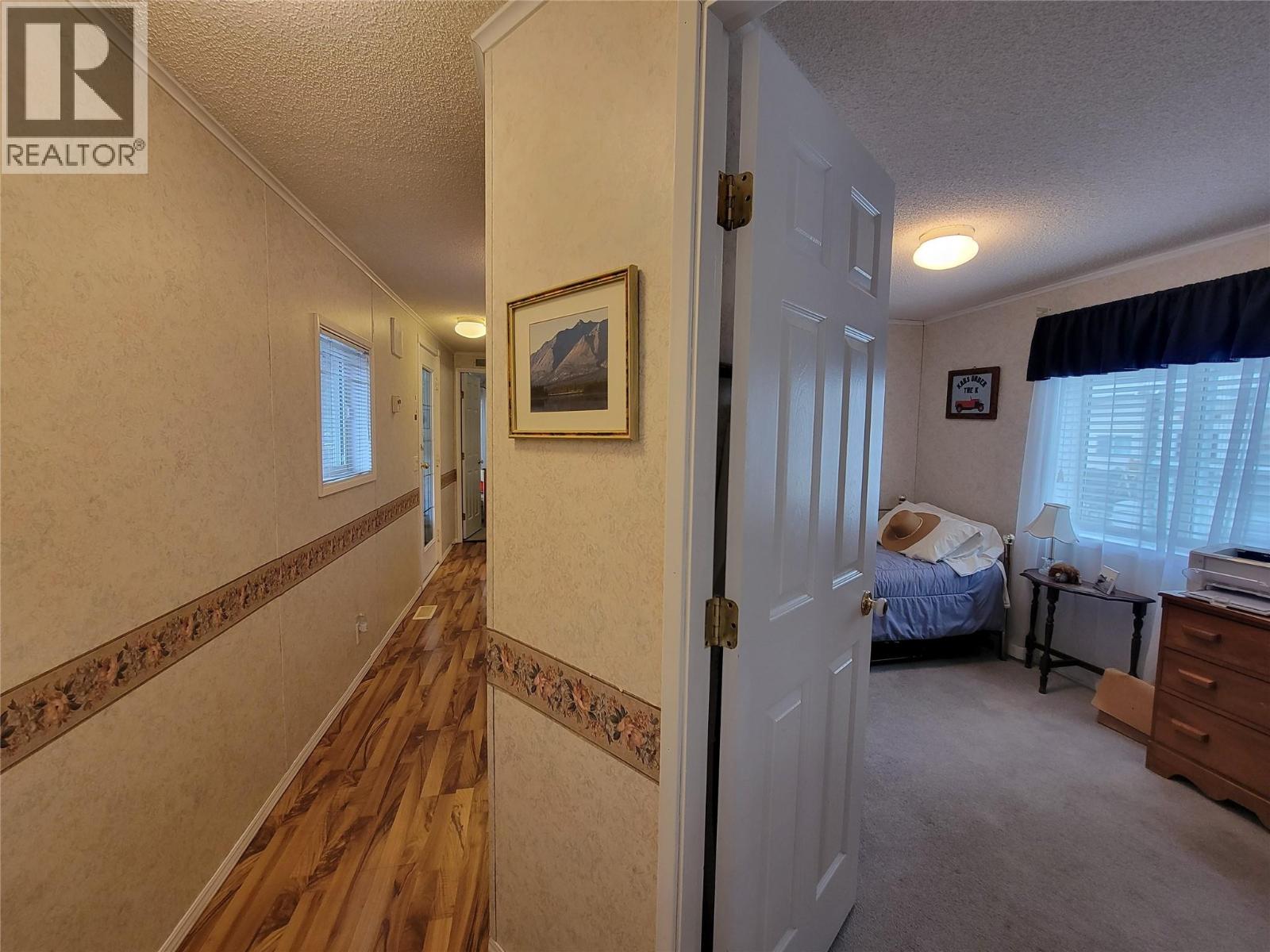 1292 Highway 3A Unit# 32, Keremeos