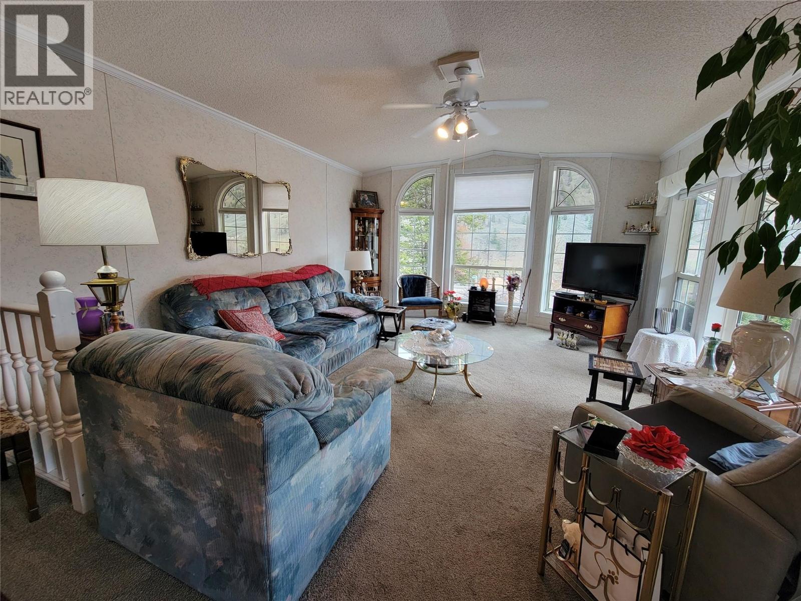 1292 Highway 3A Unit# 32, Keremeos