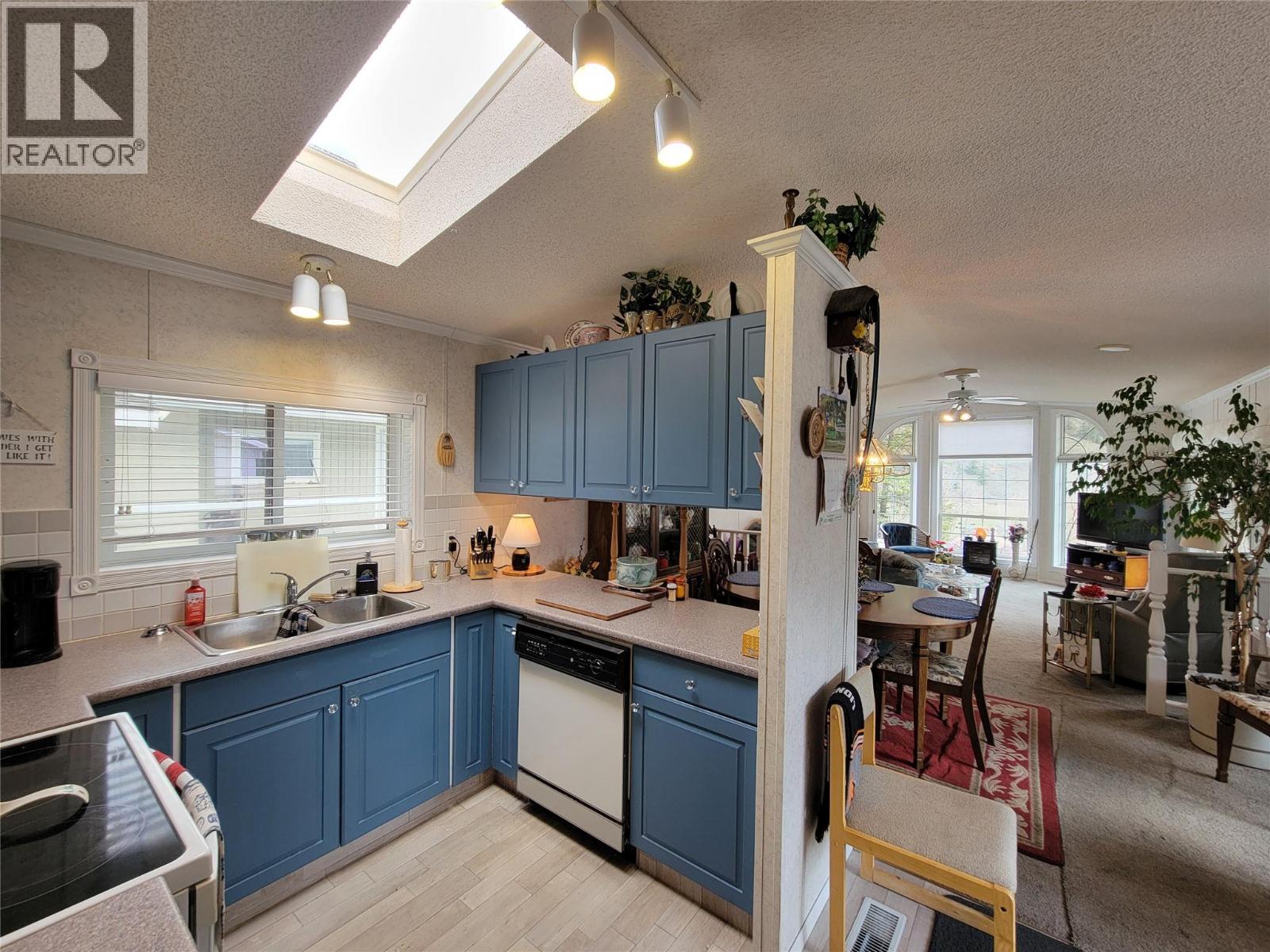 1292 Highway 3A Unit# 32, Keremeos