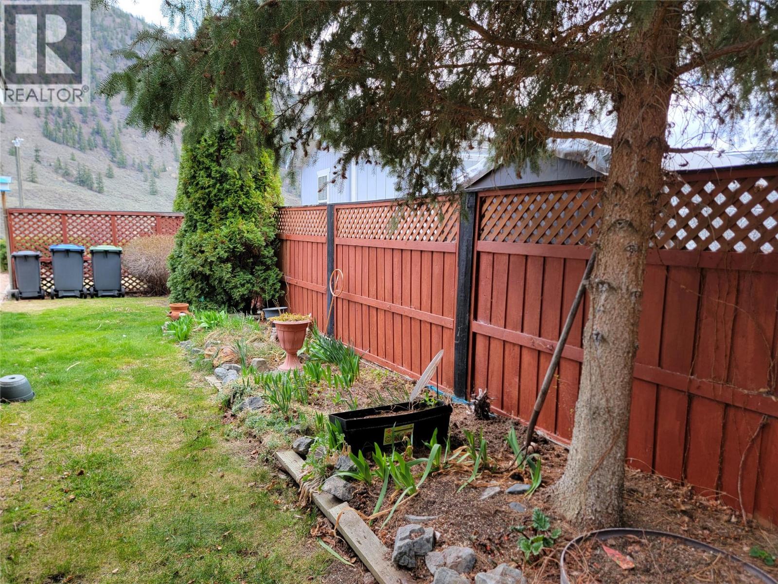 1292 Highway 3A Unit# 32, Keremeos