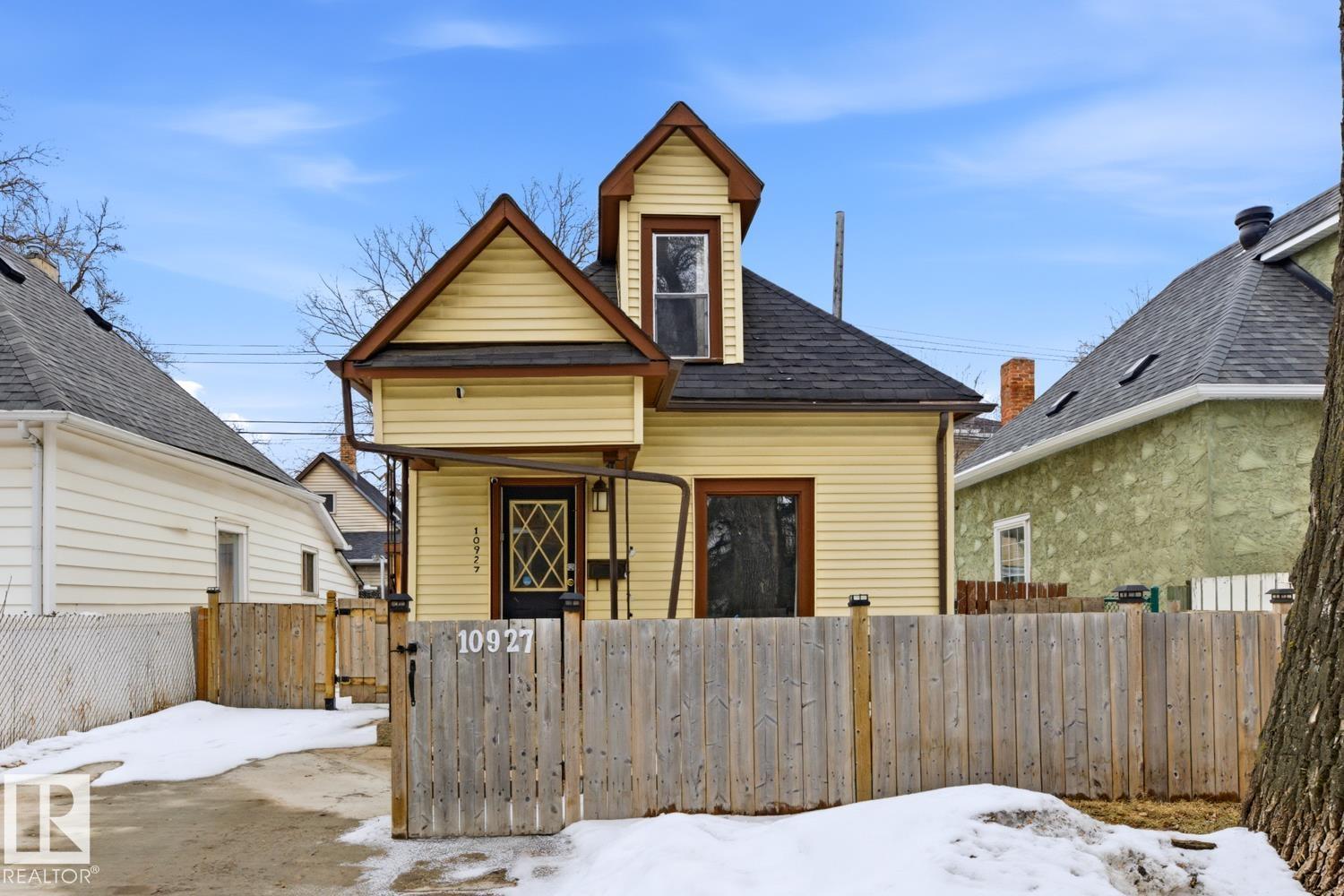 10927 93 ST NW NW - 1