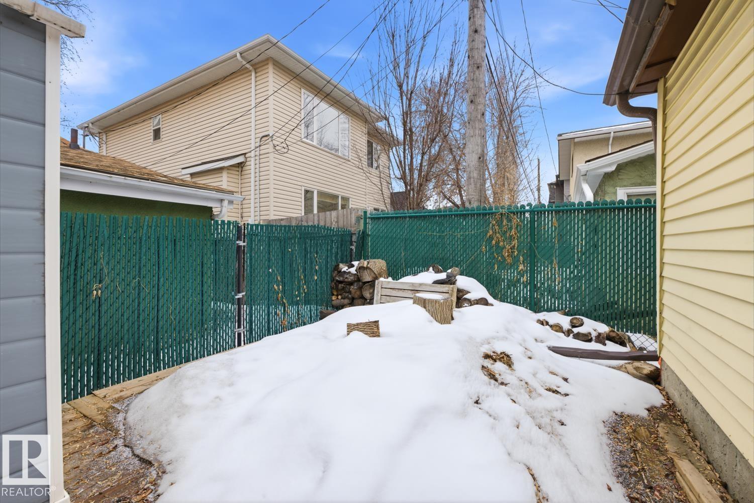 10927 93 ST NW NW - 21