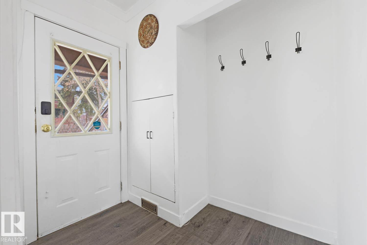 10927 93 ST NW NW - 5