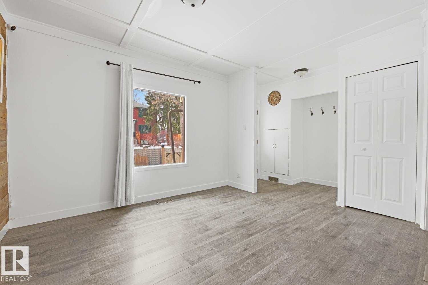 10927 93 ST NW NW - 7