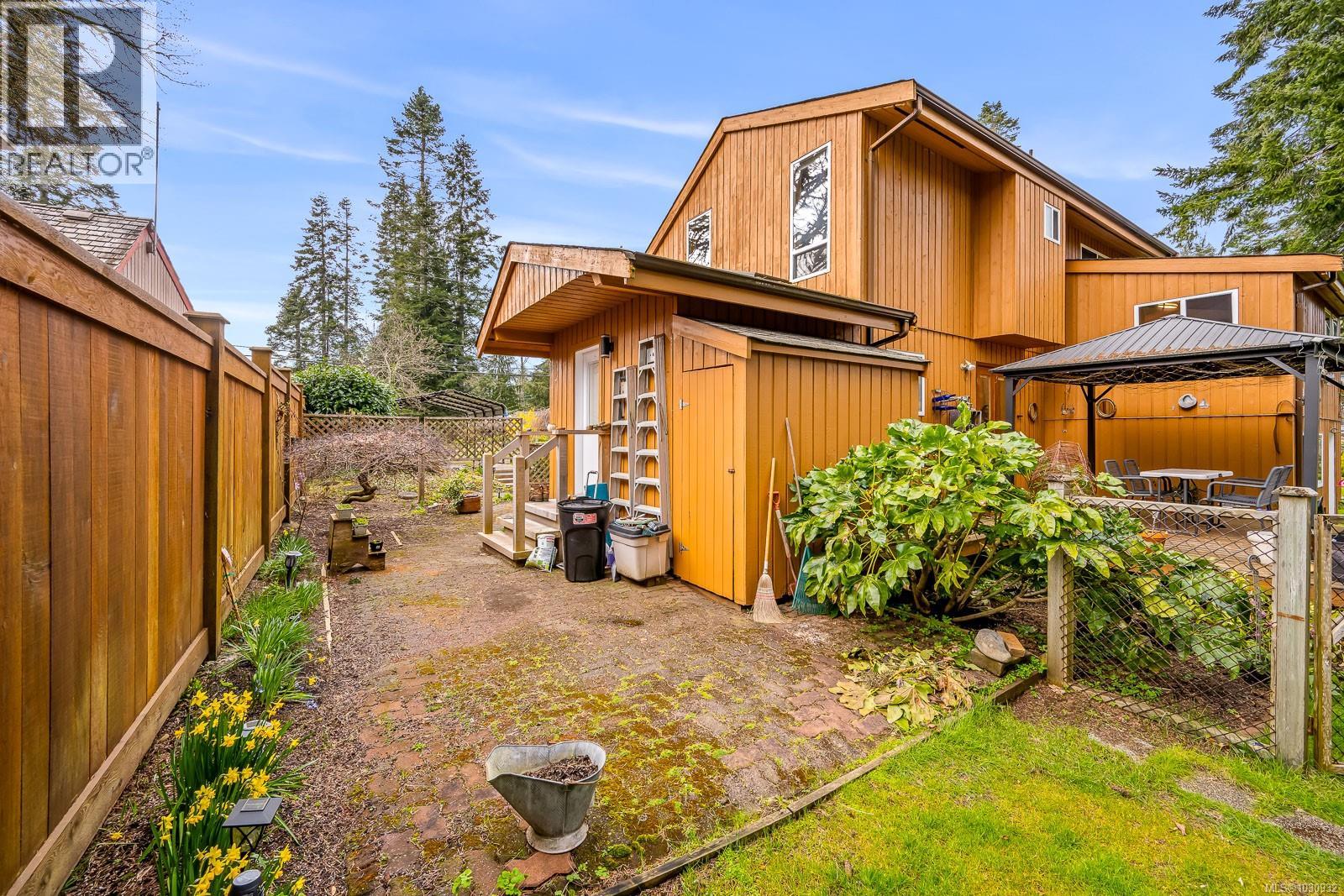 8876 HENDERSON Ave, Black Creek