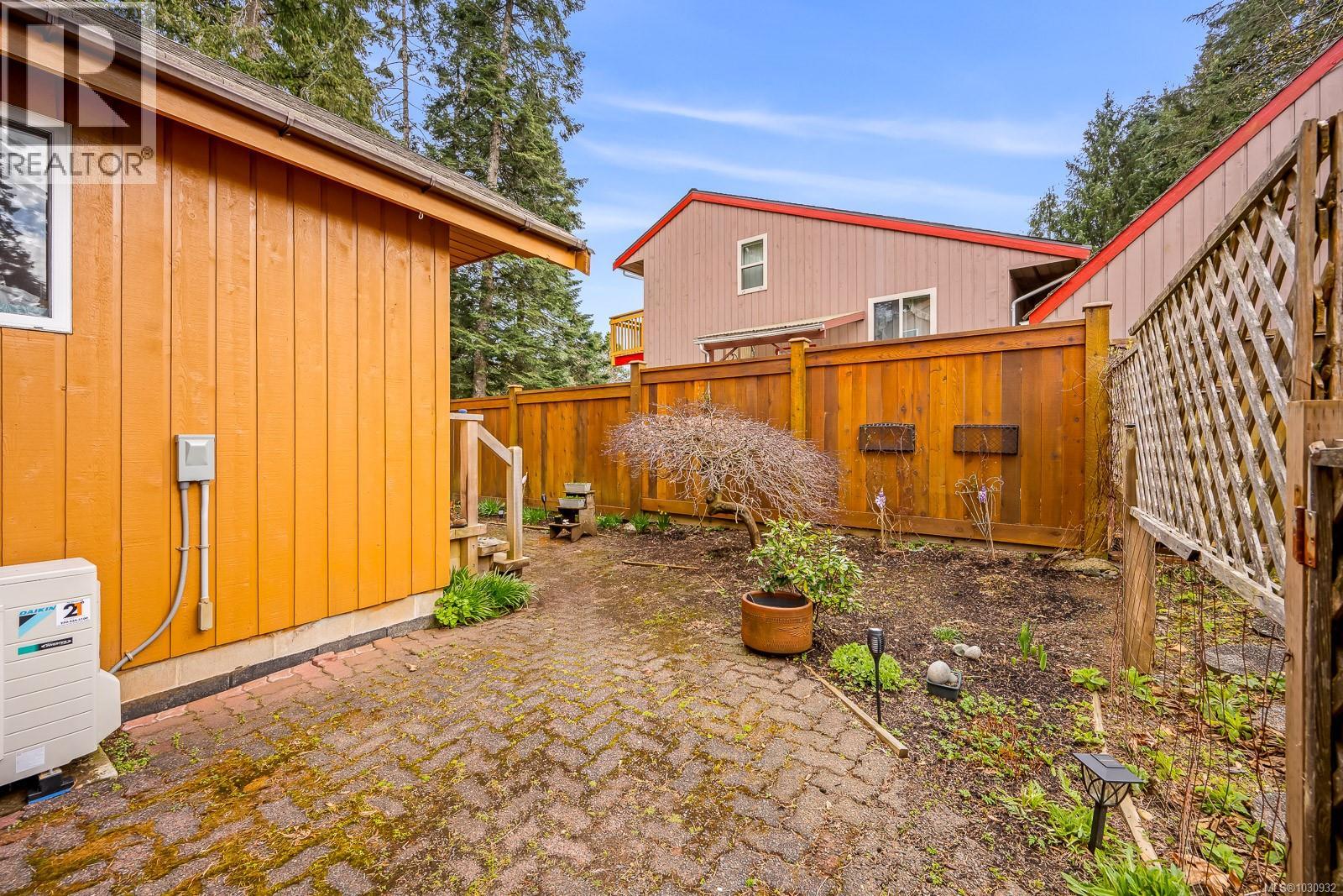 8876 HENDERSON Ave, Black Creek