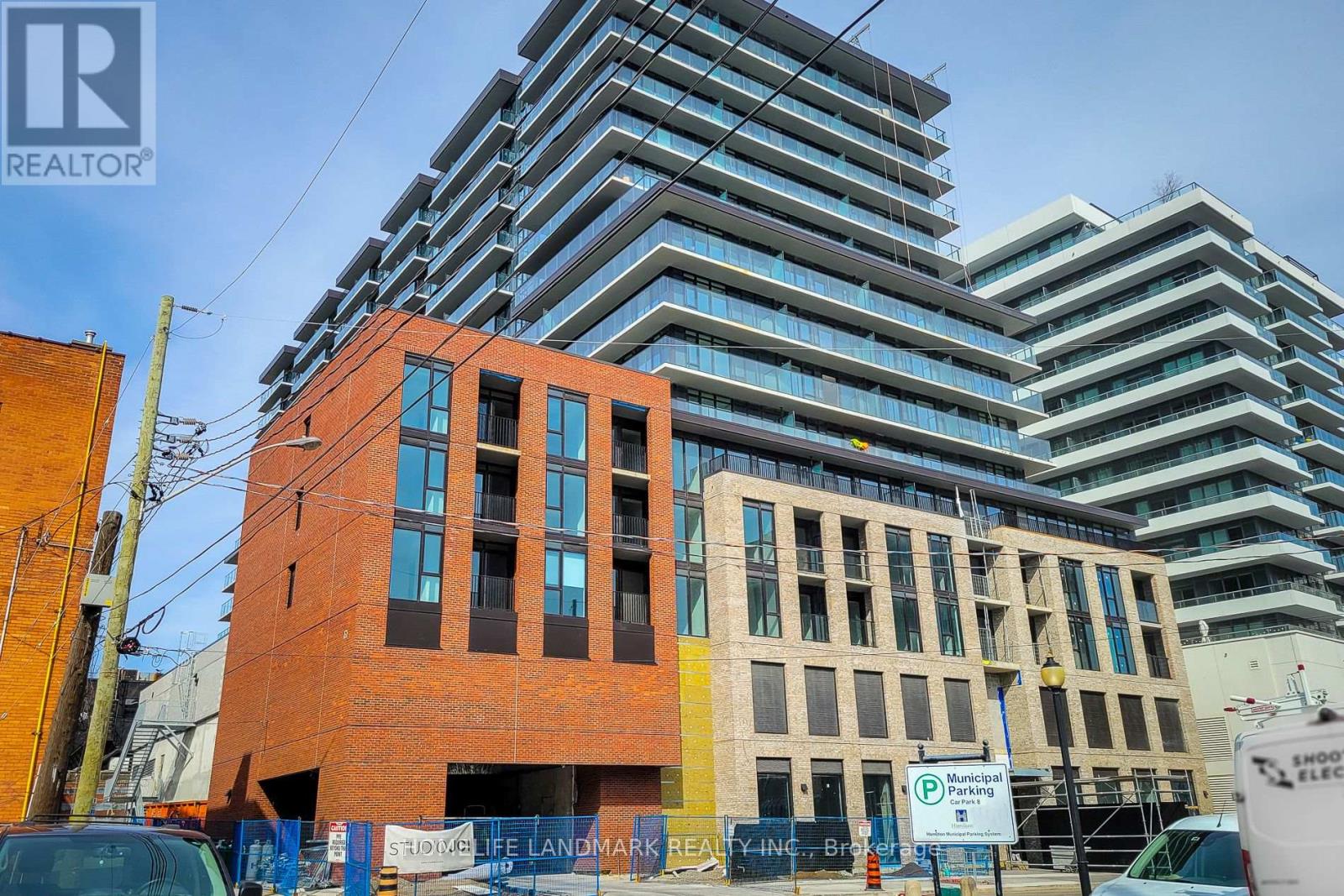 333 - 1 JARVIS STREET