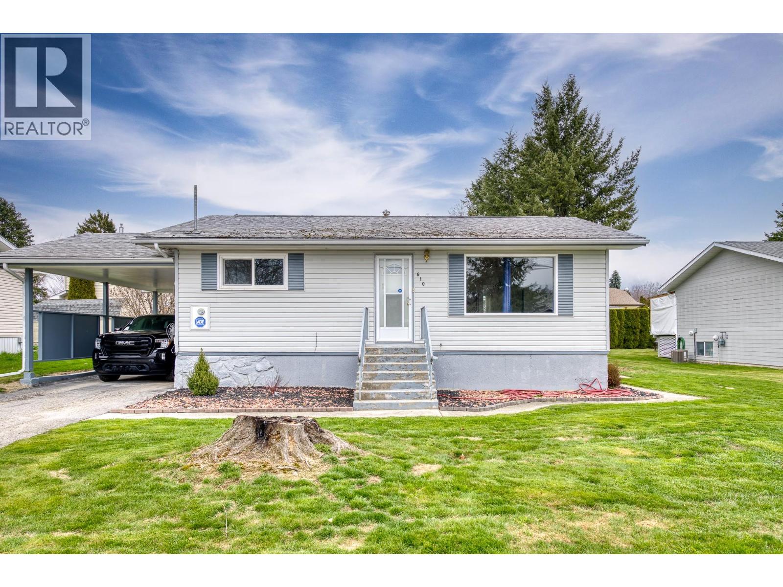 610 20TH AVENUE S - Image 2