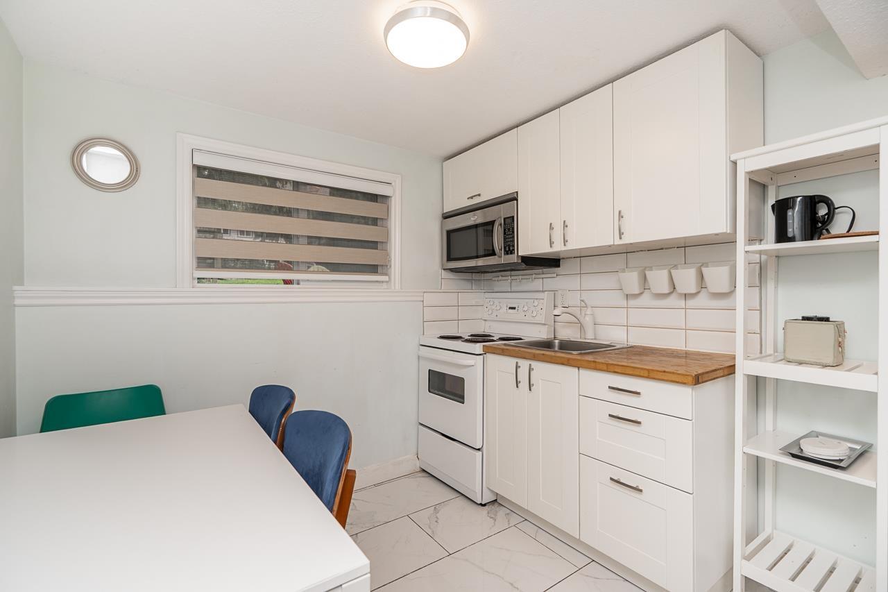 11310 LOUGHREN DRIVE, Surrey