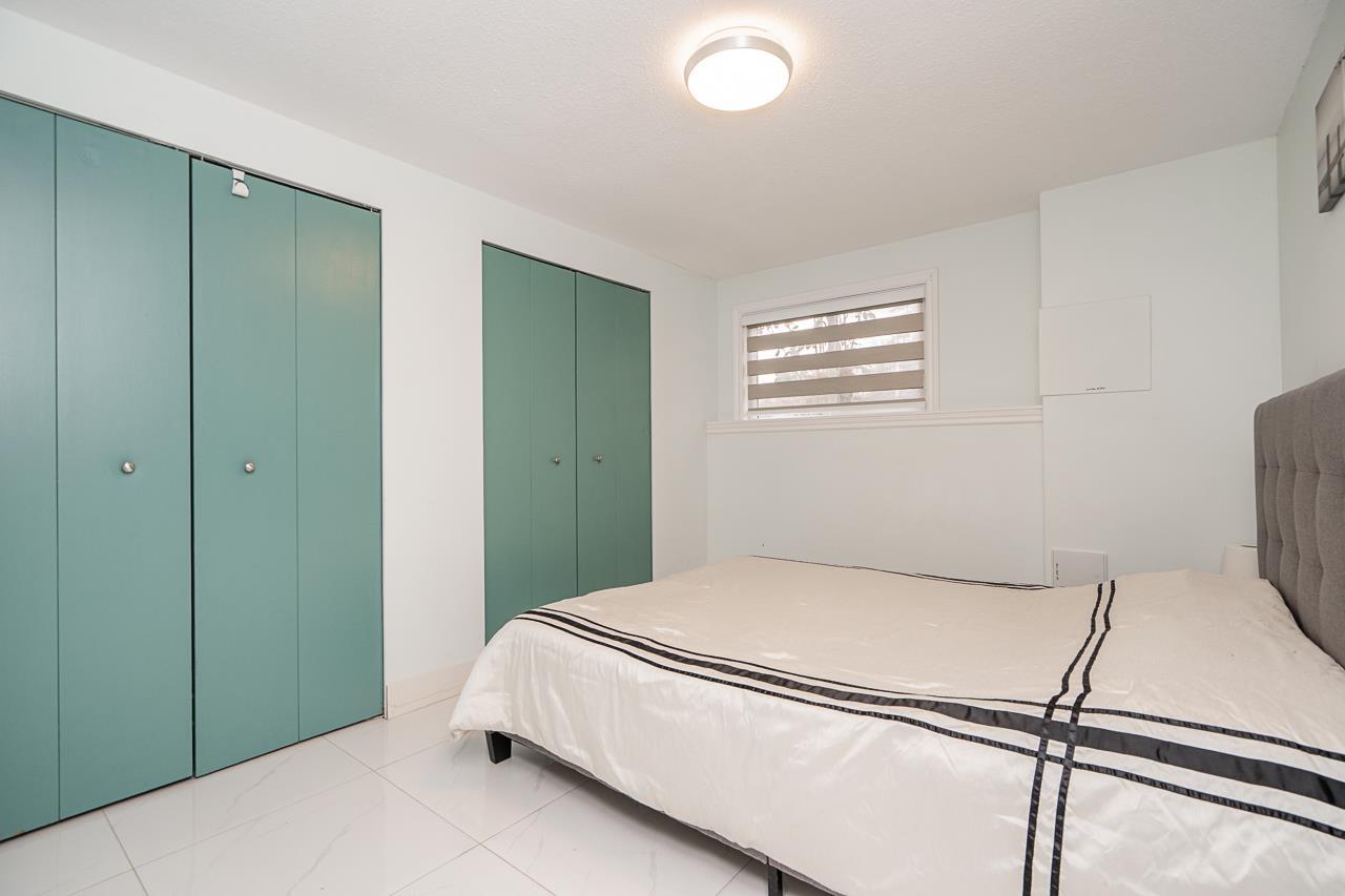 11310 LOUGHREN DRIVE, Surrey