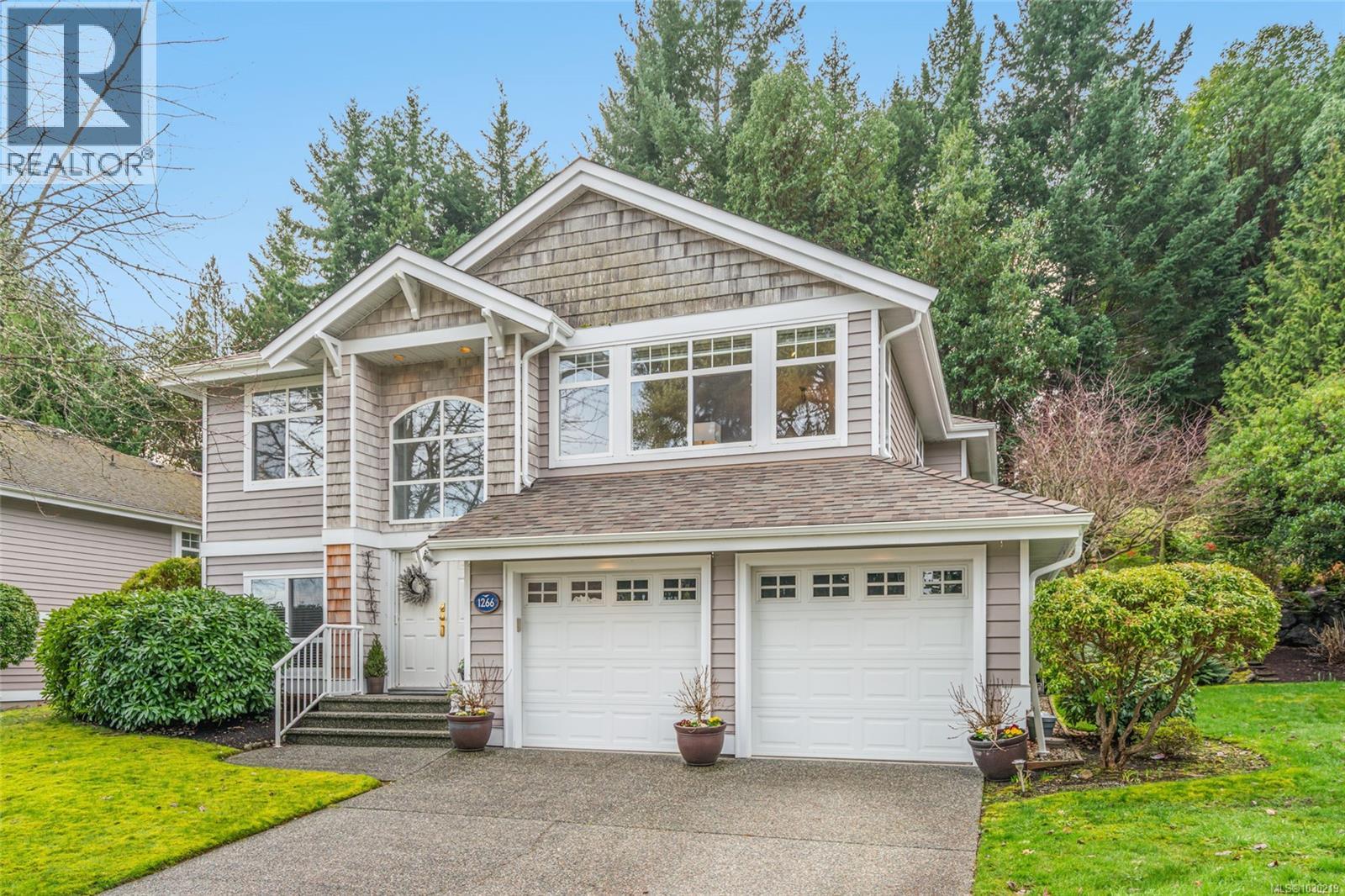 1266 Saturna Dr, Parksville