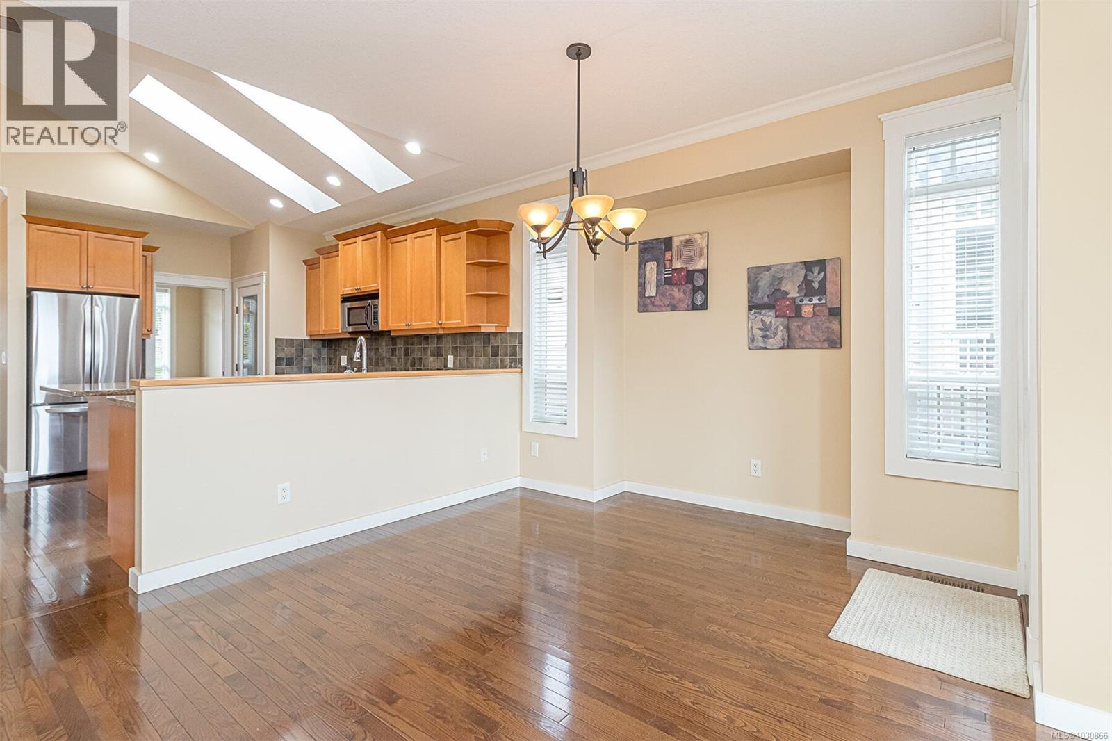 6 500 Russell Rd, Ladysmith