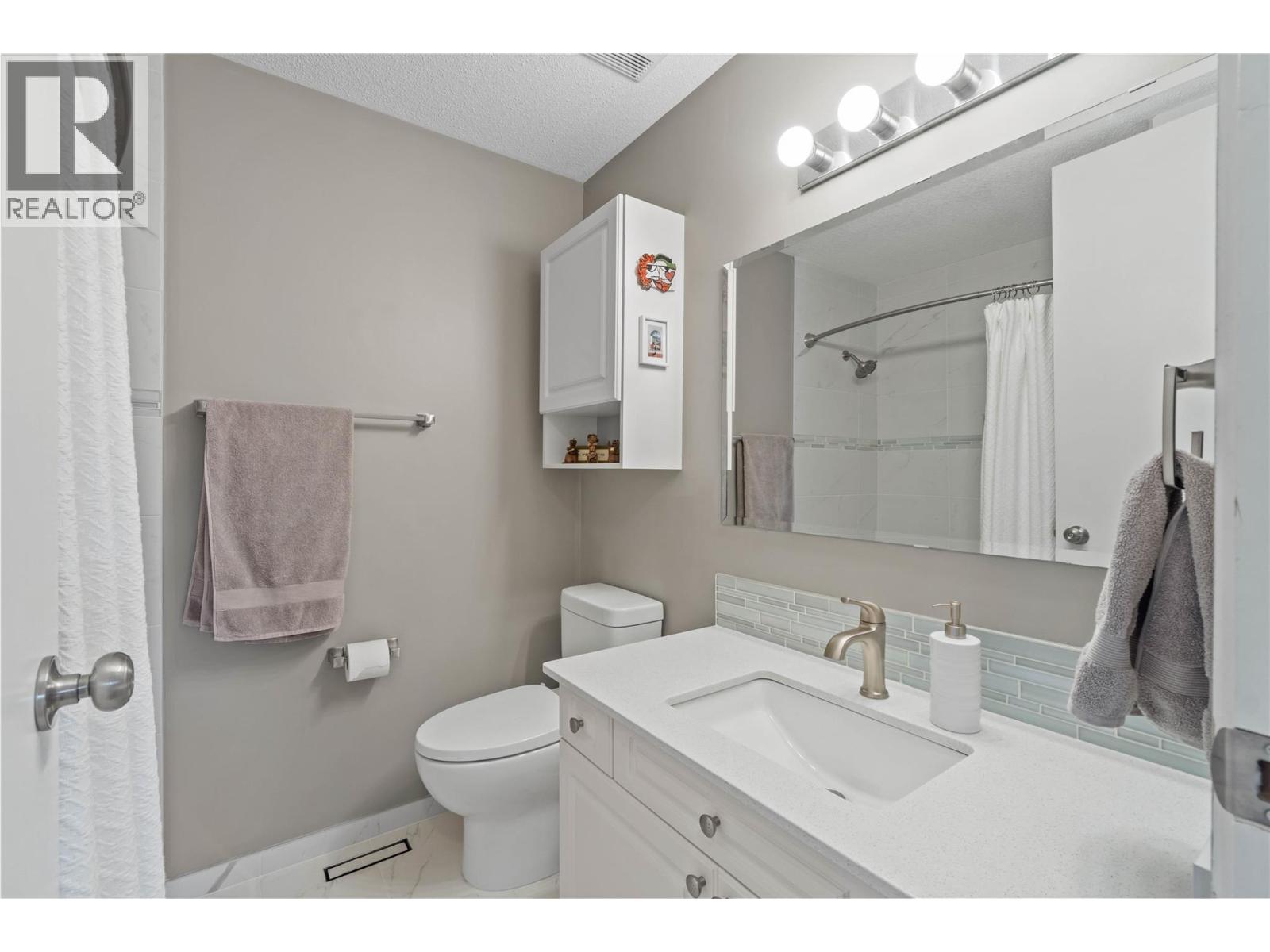 320 WHITESHIELD Crescent - 13