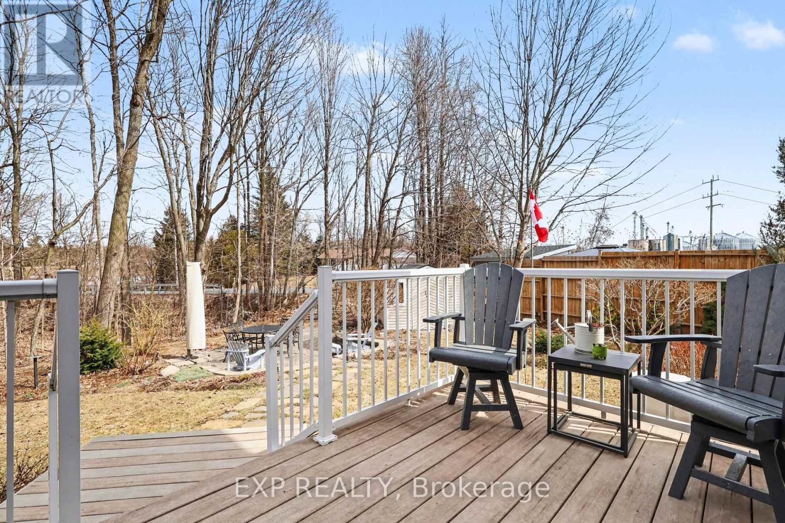 91 REMBRANDT DRIVE — photo 25