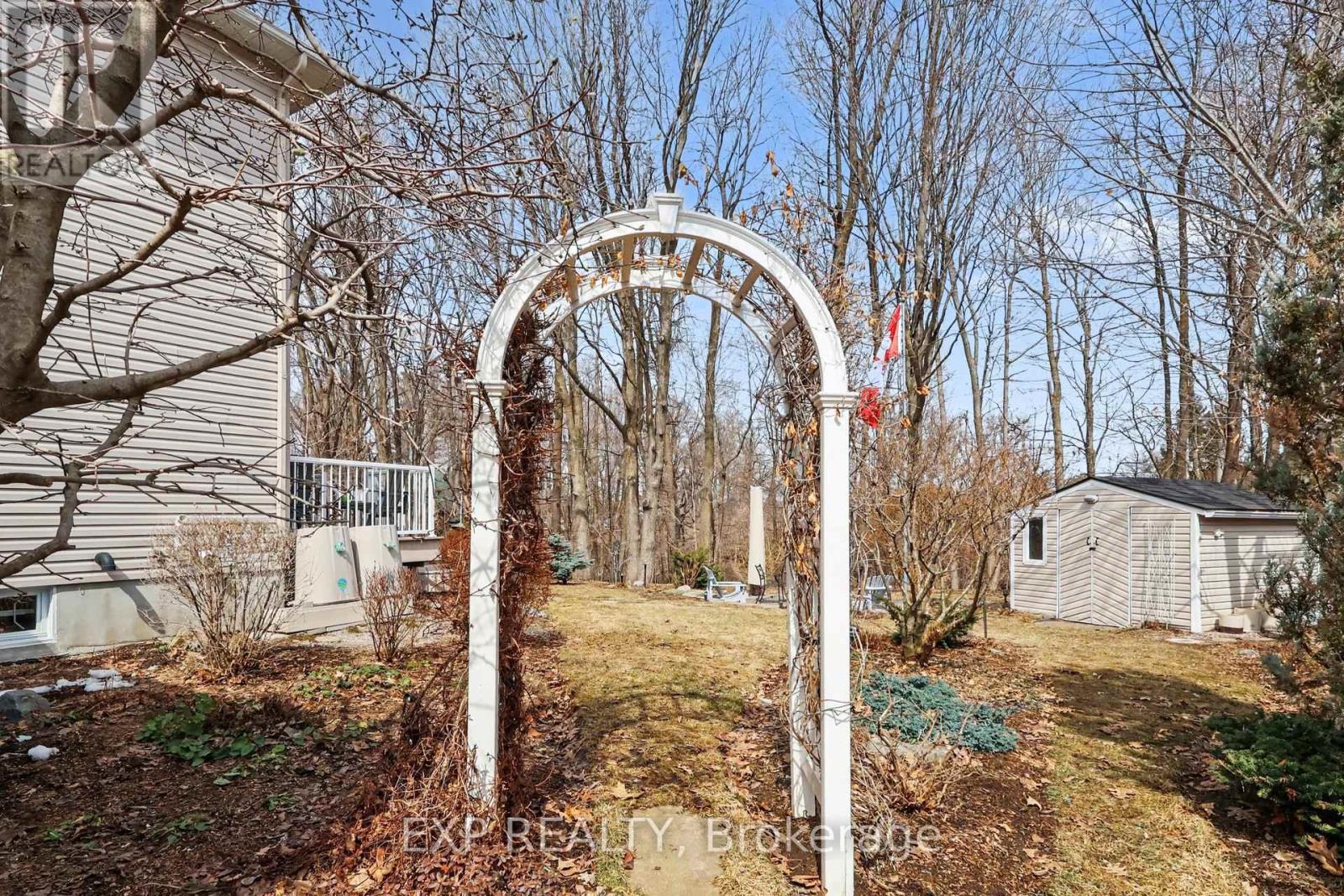 91 REMBRANDT DRIVE — photo 29