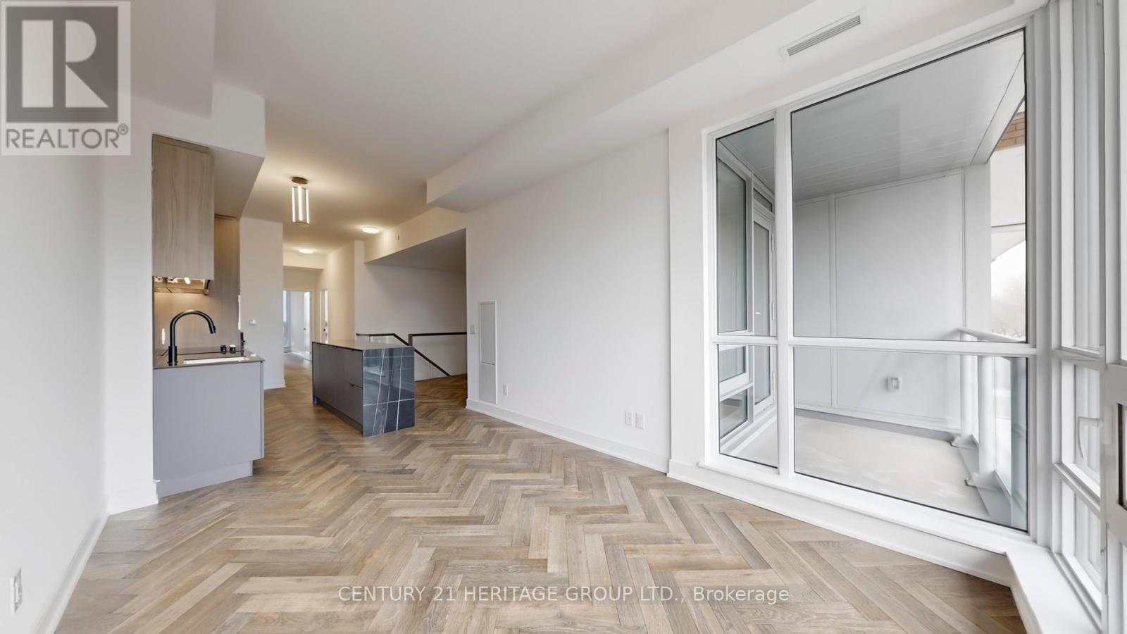 #103 L/W 8888 YONGE STREET - 13