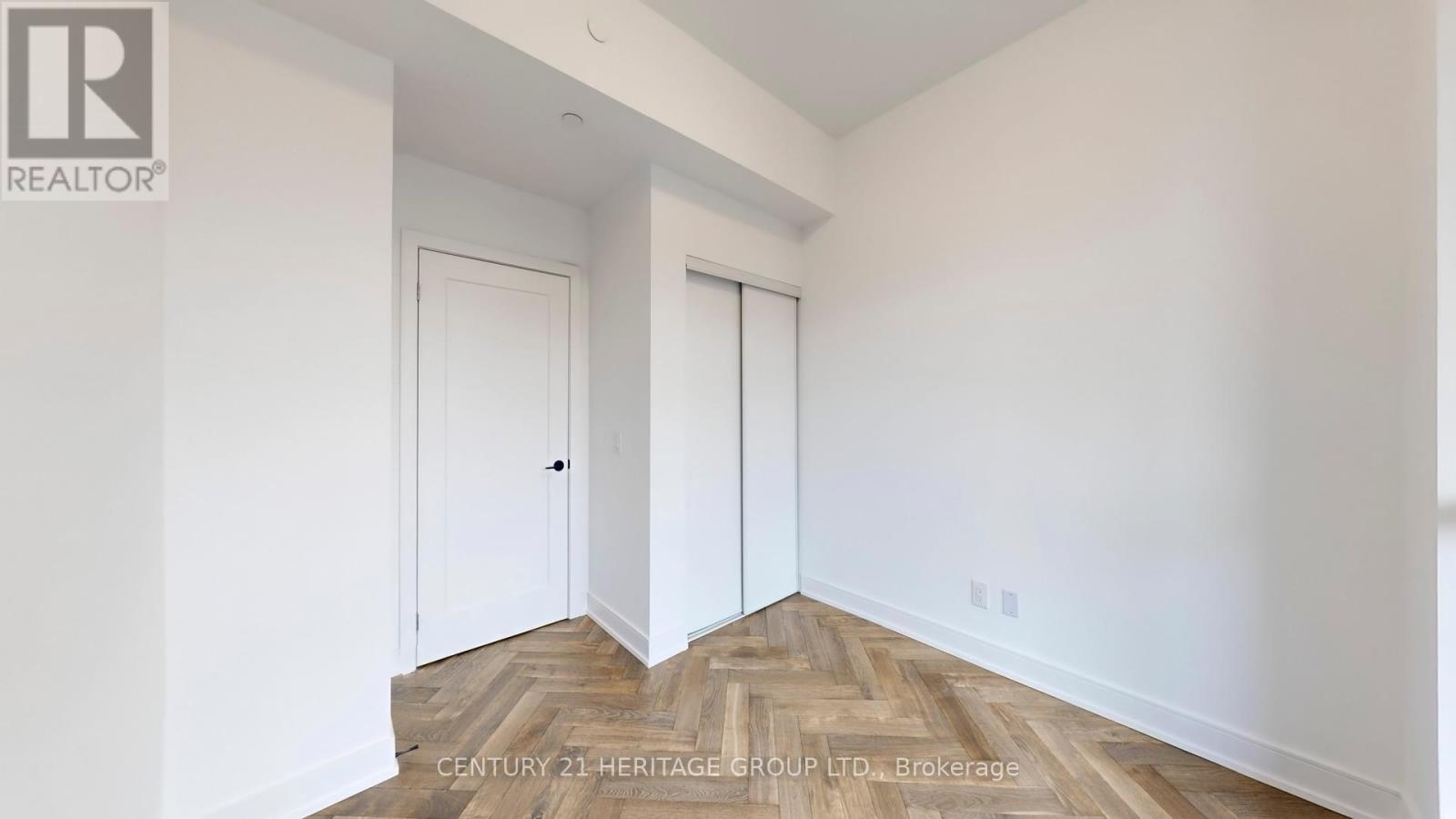 #103 L/W 8888 YONGE STREET - 18