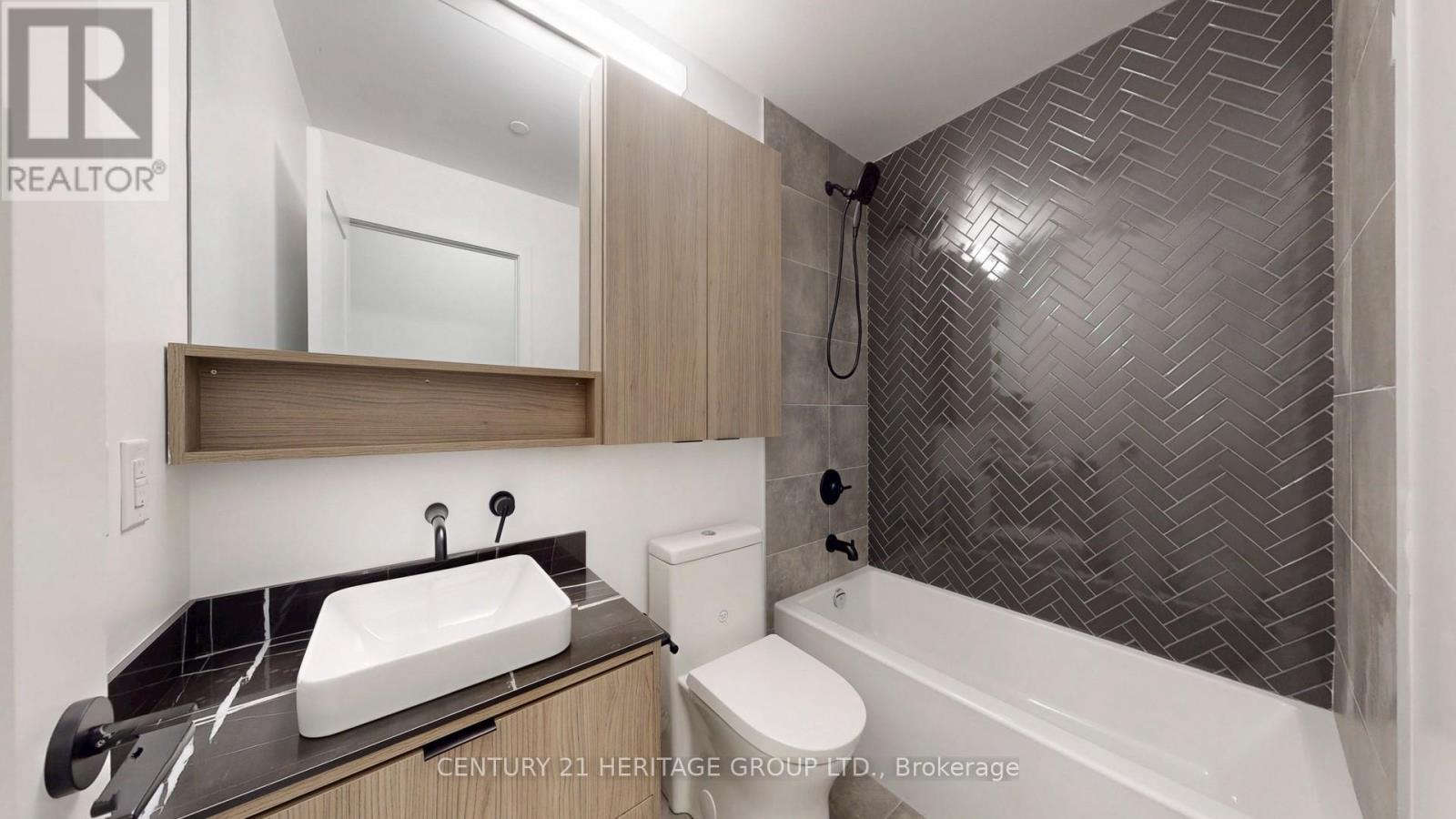 #103 L/W 8888 YONGE STREET - 28