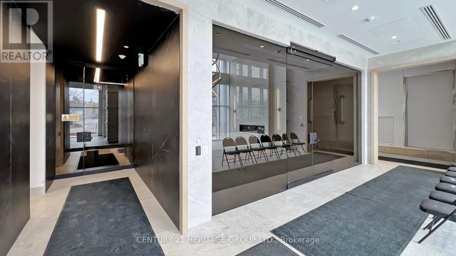 #103 L/W 8888 YONGE STREET - 9