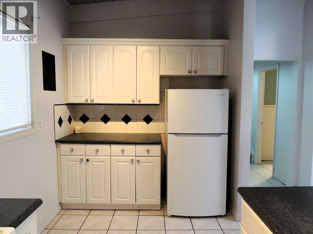 2713 Canmore Road Northwest - Photo 19