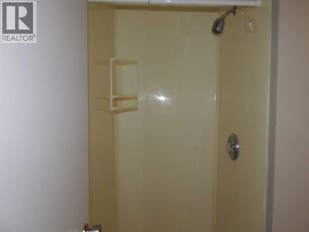 2713 Canmore Road Northwest - Photo 36